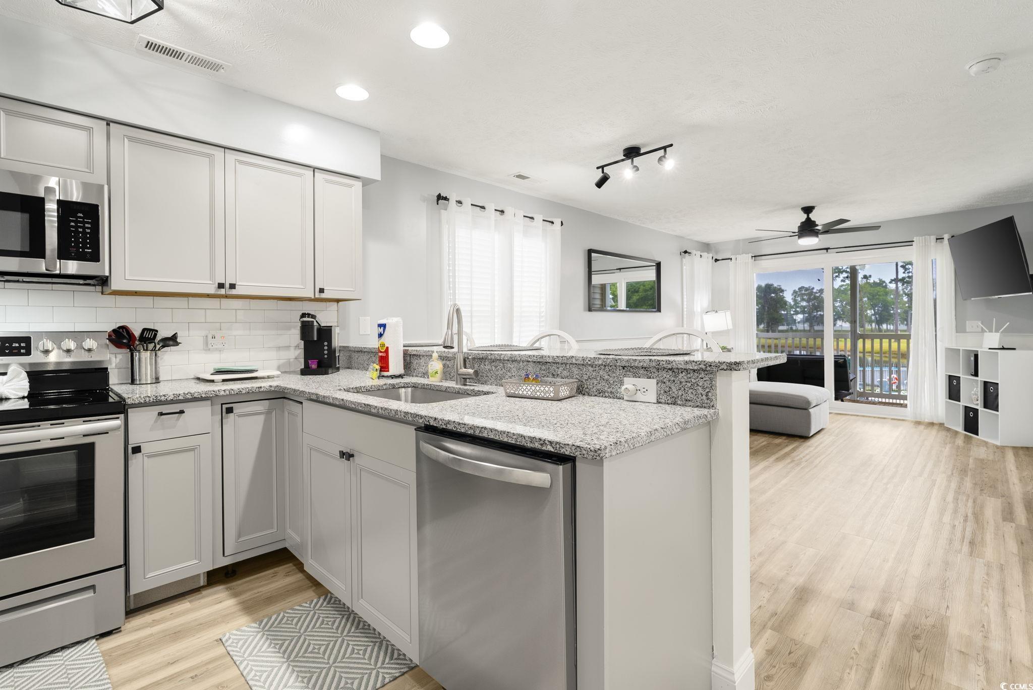 549 White River Dr. Property Photo 10