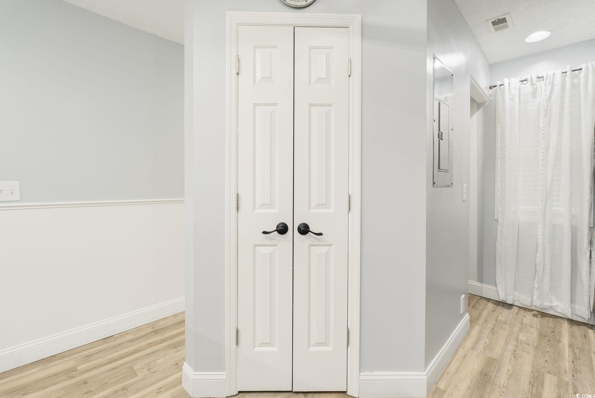 549 White River Dr. Property Photo 12