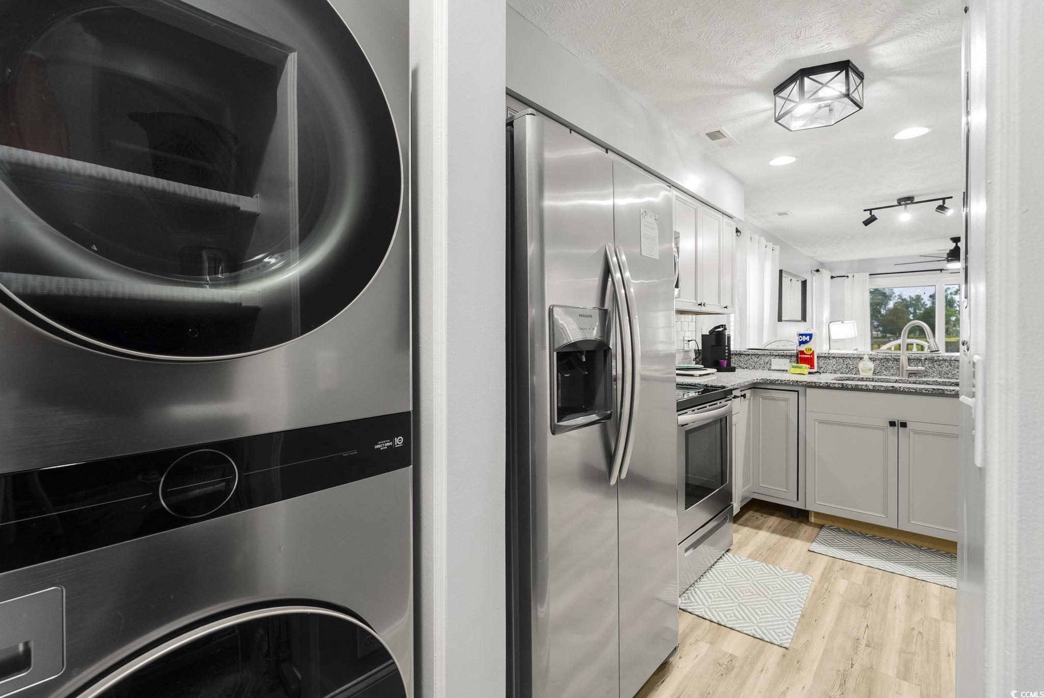 549 White River Dr. Property Photo 15