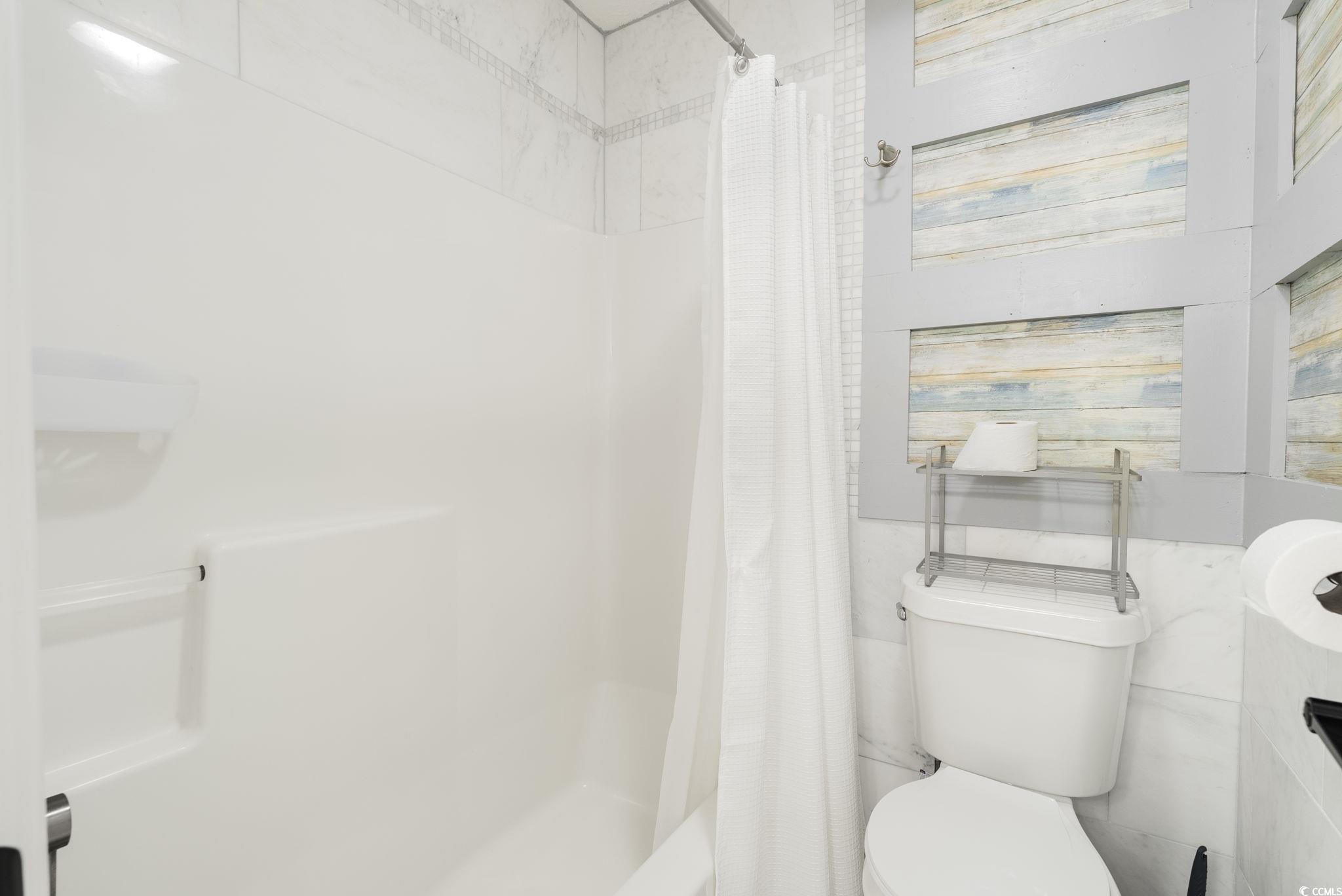 549 White River Dr. Property Photo 28