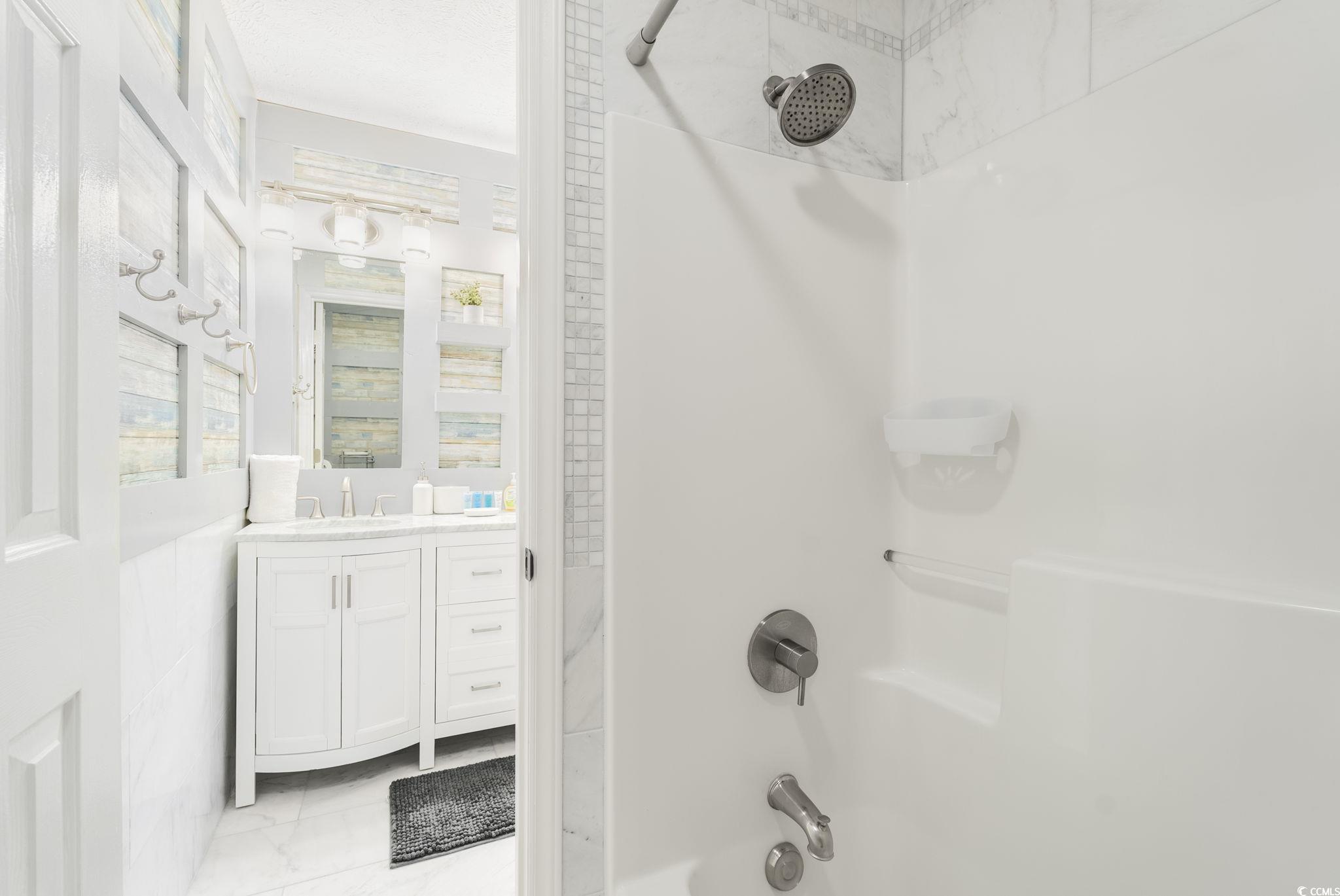 549 White River Dr. Property Photo 29