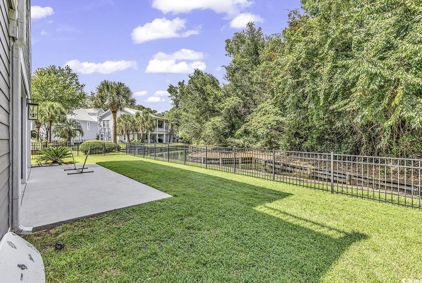 6 Cottage Dr. Property Photo 28