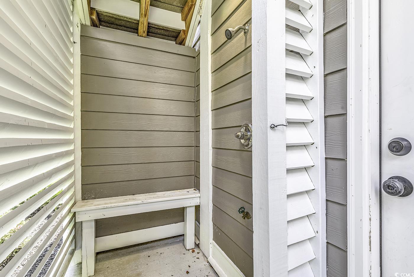 6 Cottage Dr. Property Photo 29