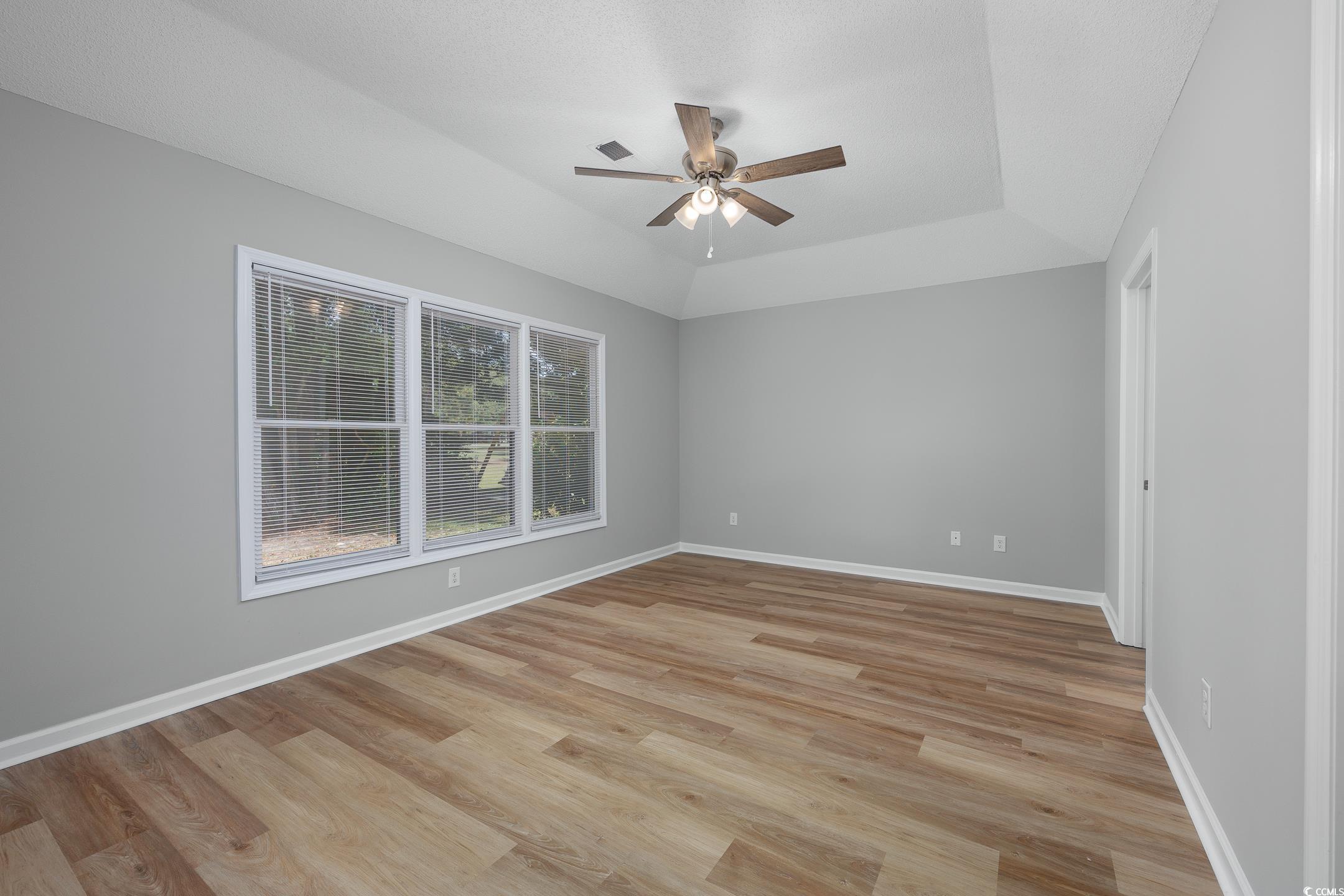 228 Cedar Ridge Ln. Property Photo 17