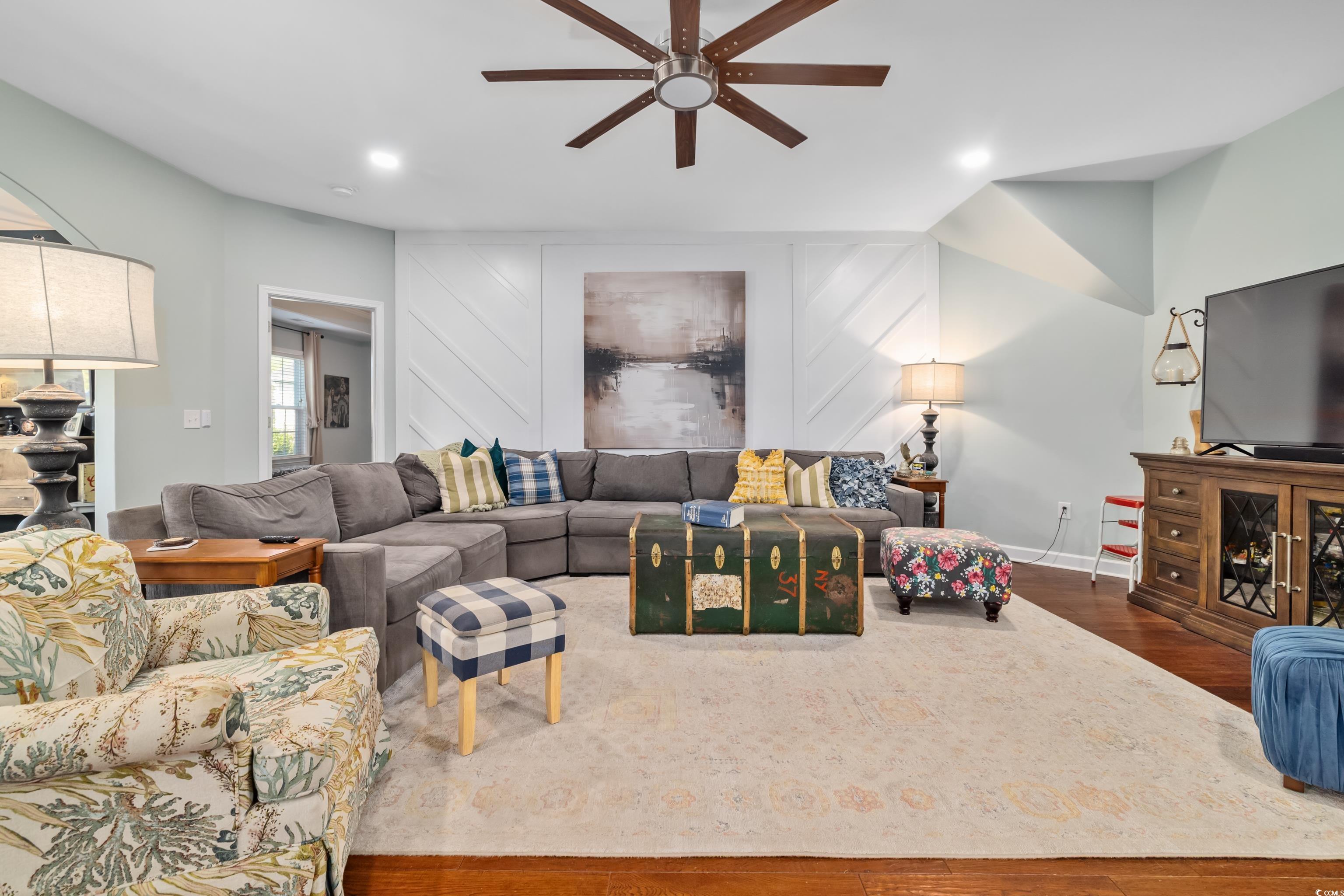 8605 Hopper Ct. Property Photo 5