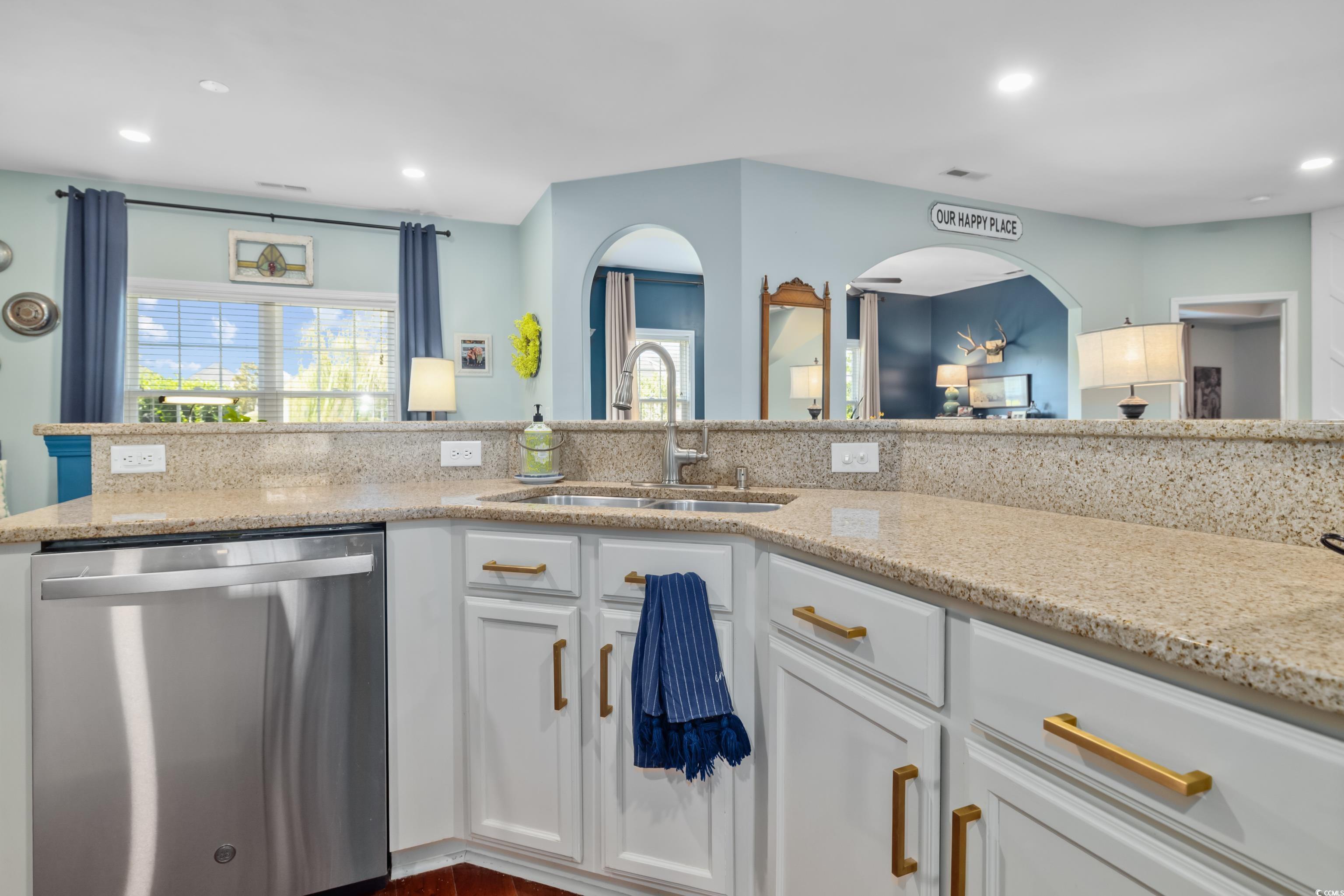 8605 Hopper Ct. Property Photo 9