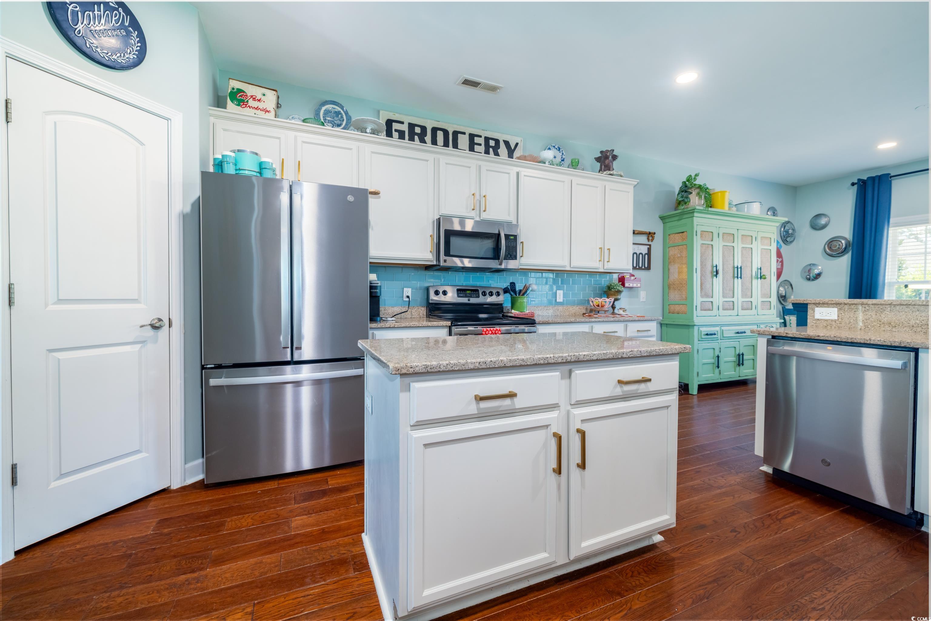 8605 Hopper Ct. Property Photo 10