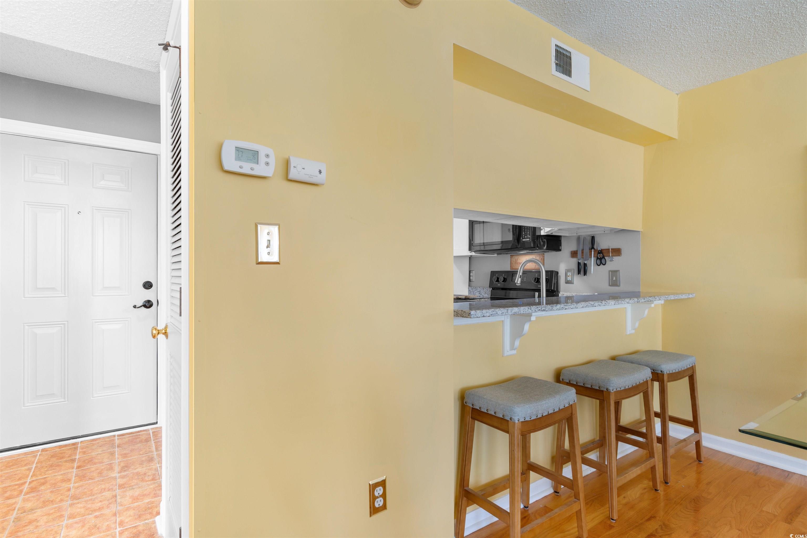 4601 Greenbriar Dr. Property Photo 11