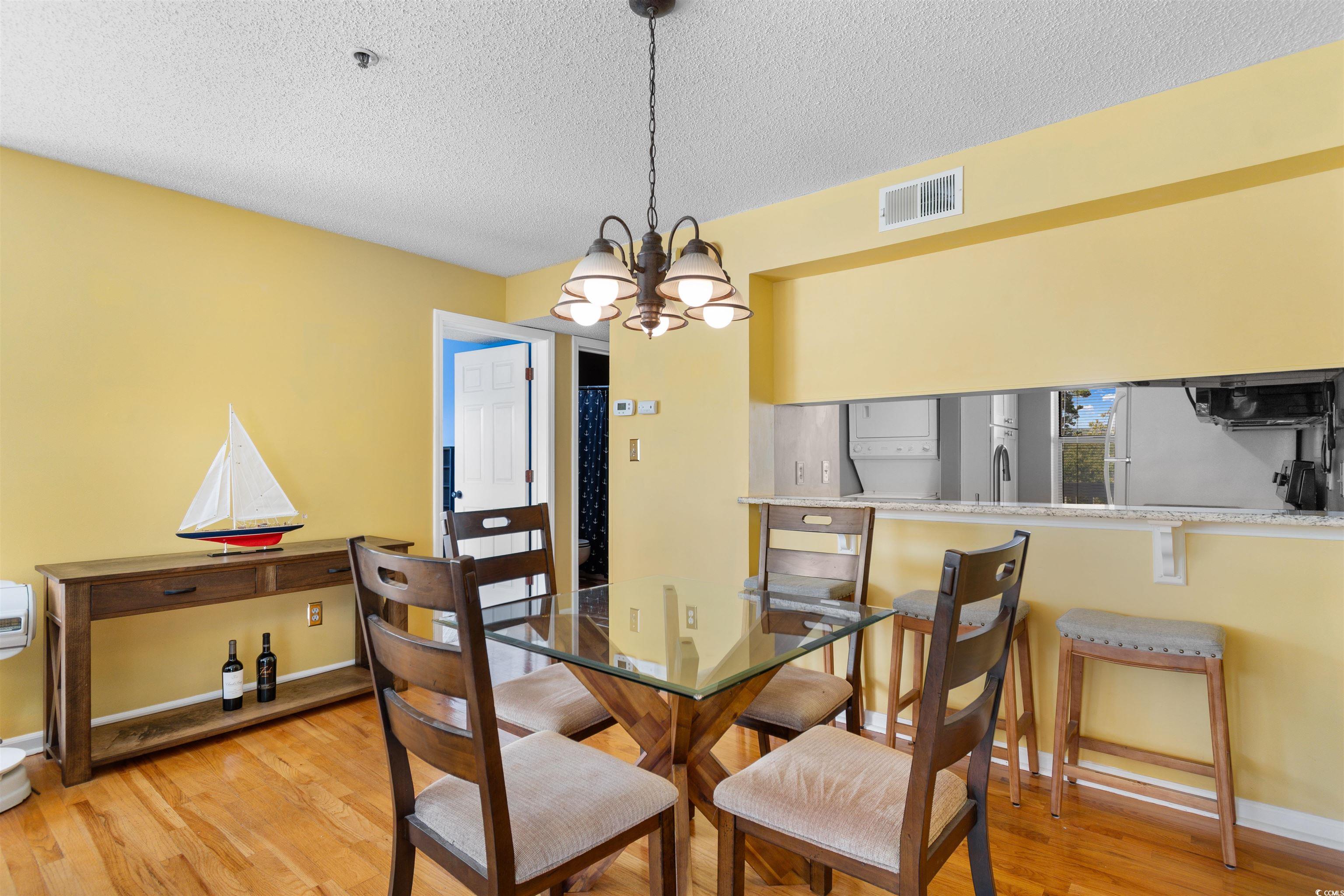 4601 Greenbriar Dr. Property Photo 12