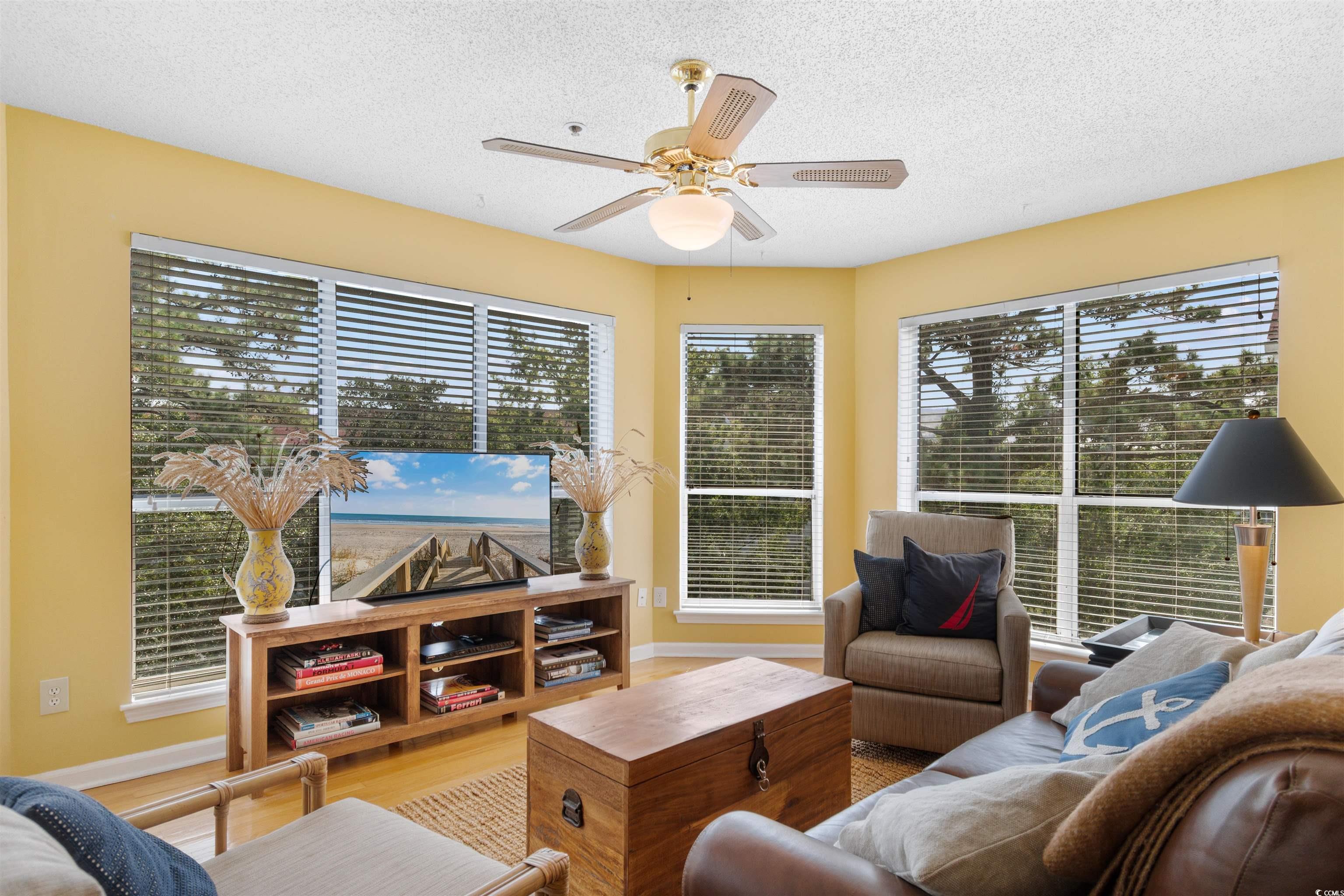 4601 Greenbriar Dr. Property Photo 13