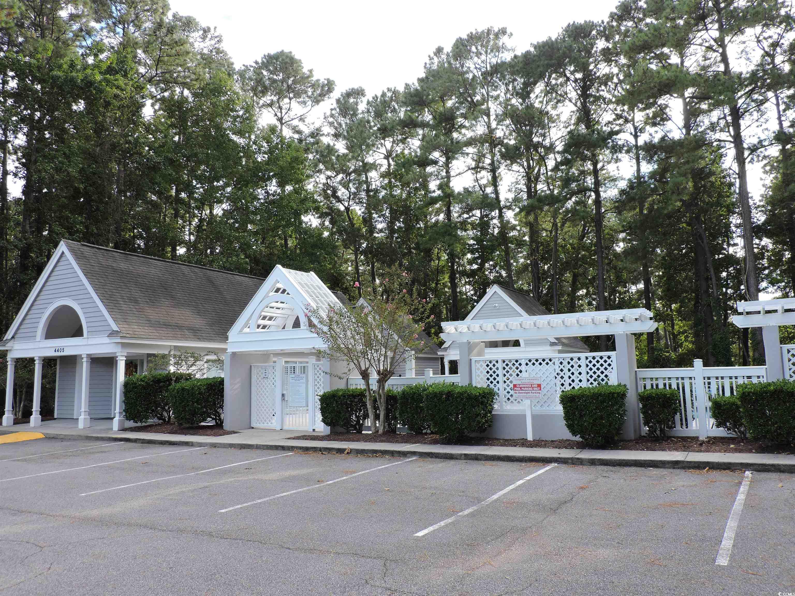 4601 Greenbriar Dr. Property Photo 26