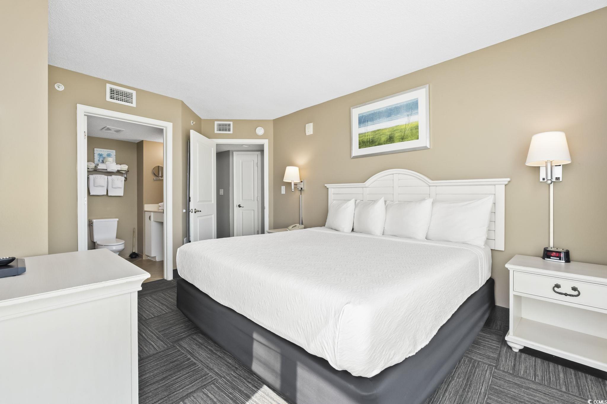 300 N Ocean Blvd. Property Photo 21