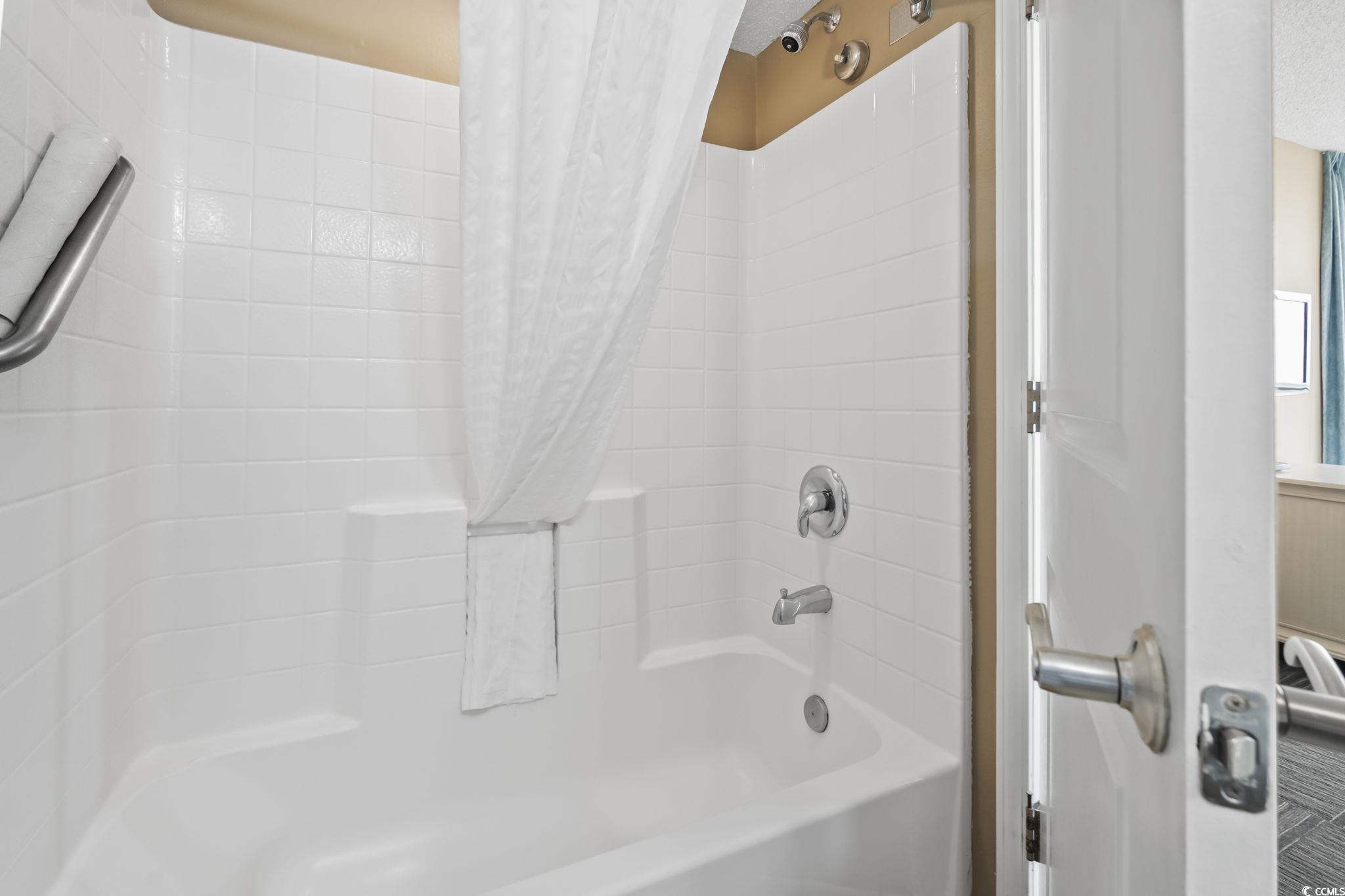 300 N Ocean Blvd. Property Photo 26