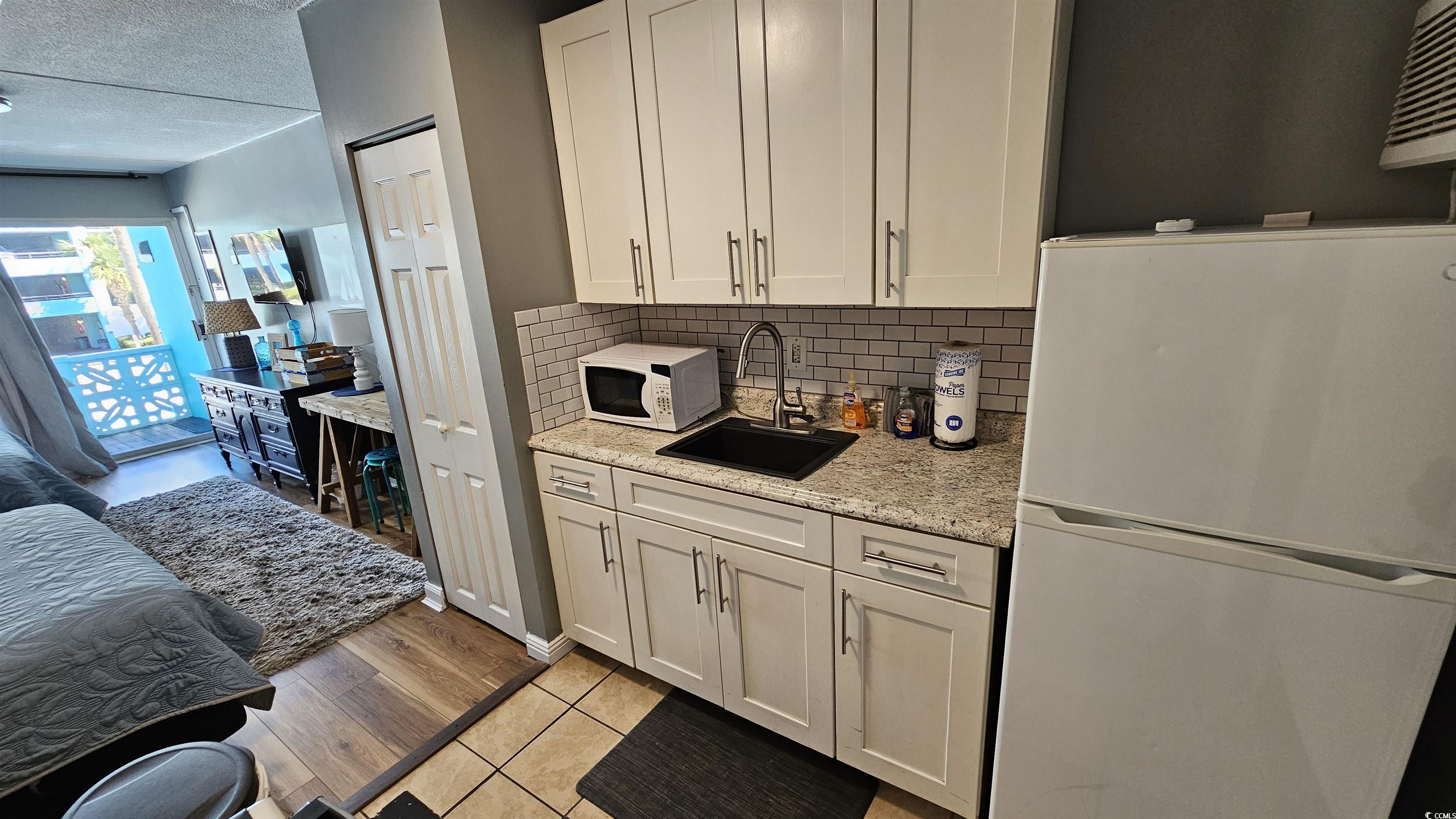 1600 Ocean Blvd. S Property Photo 9