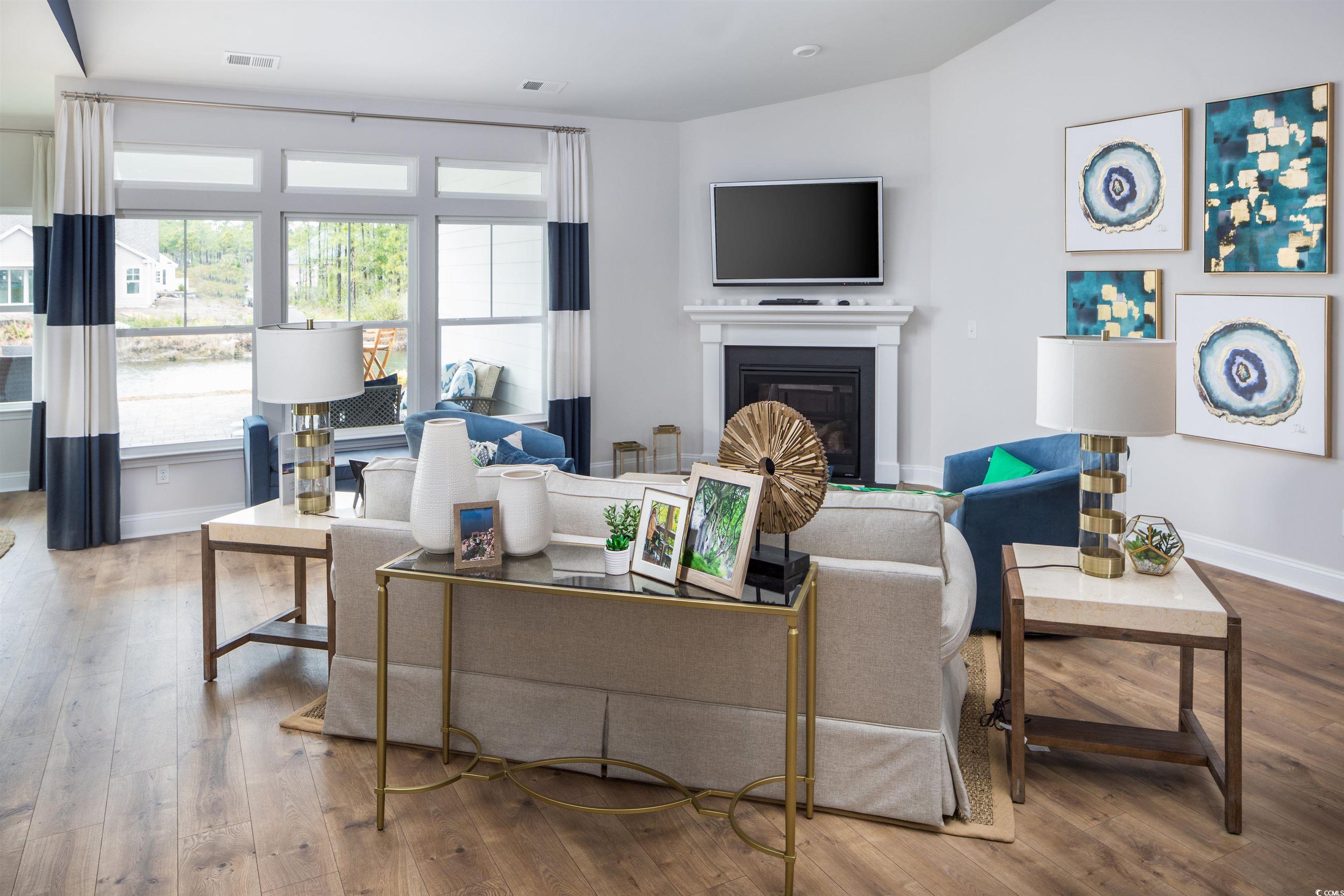 6045 Zoe Way Property Photo 3