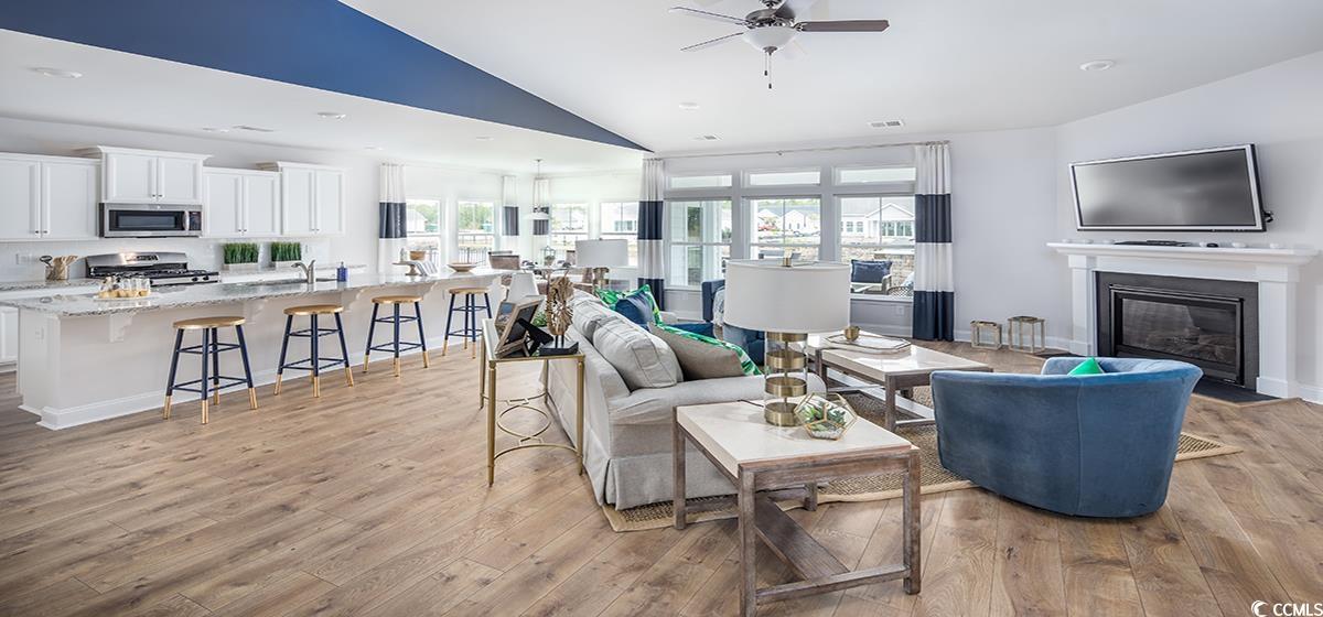 6045 Zoe Way Property Photo 4