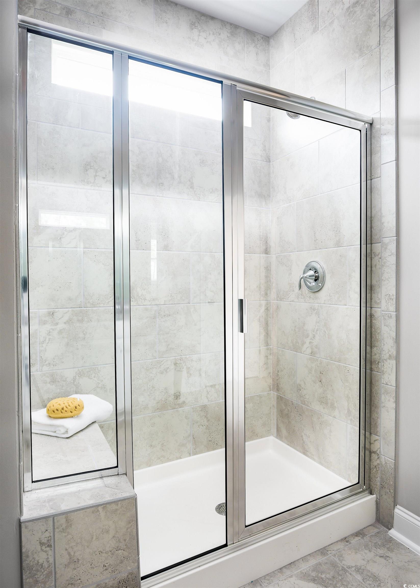 6045 Zoe Way Property Photo 8