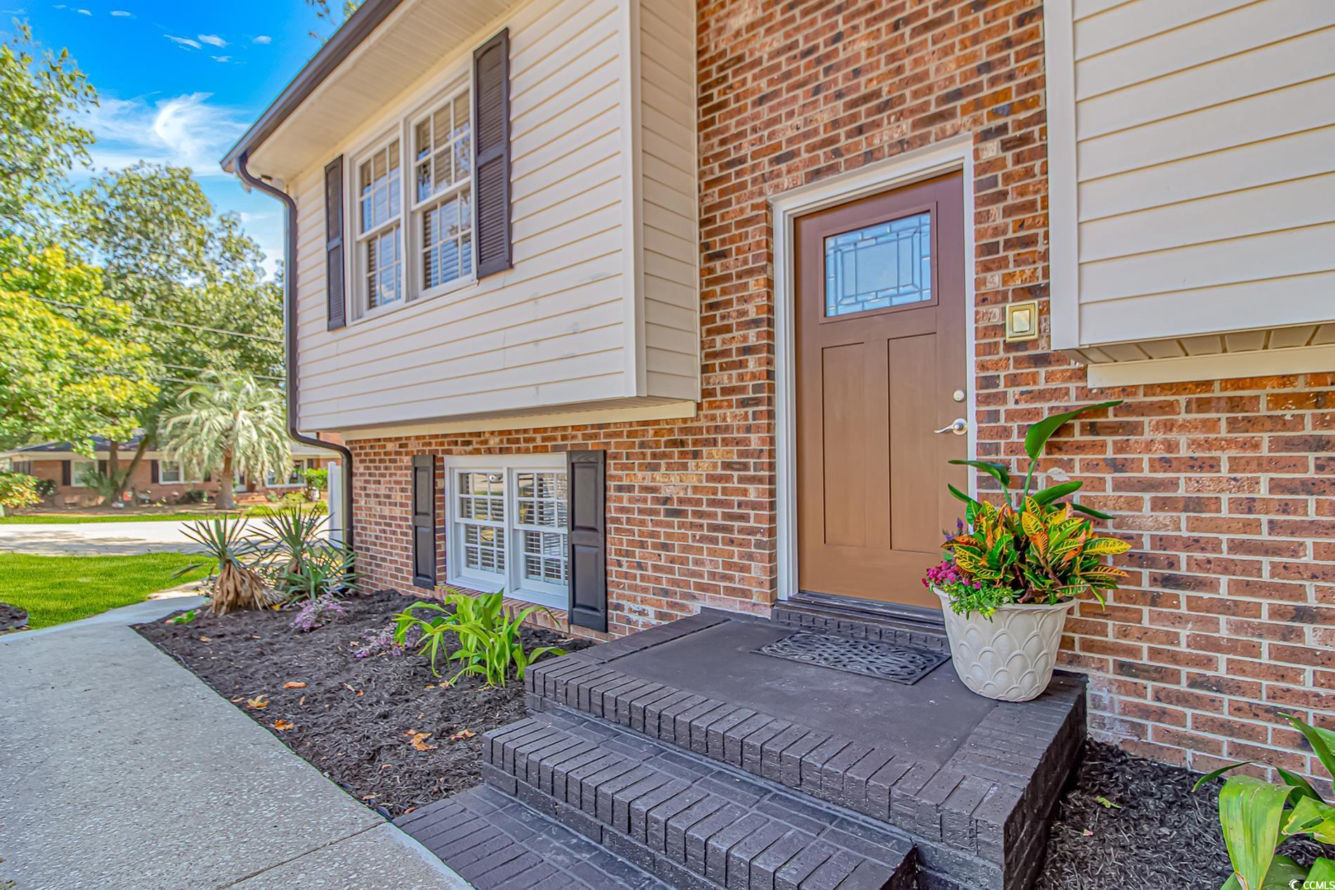 313 N Poplar Dr. Property Photo 4