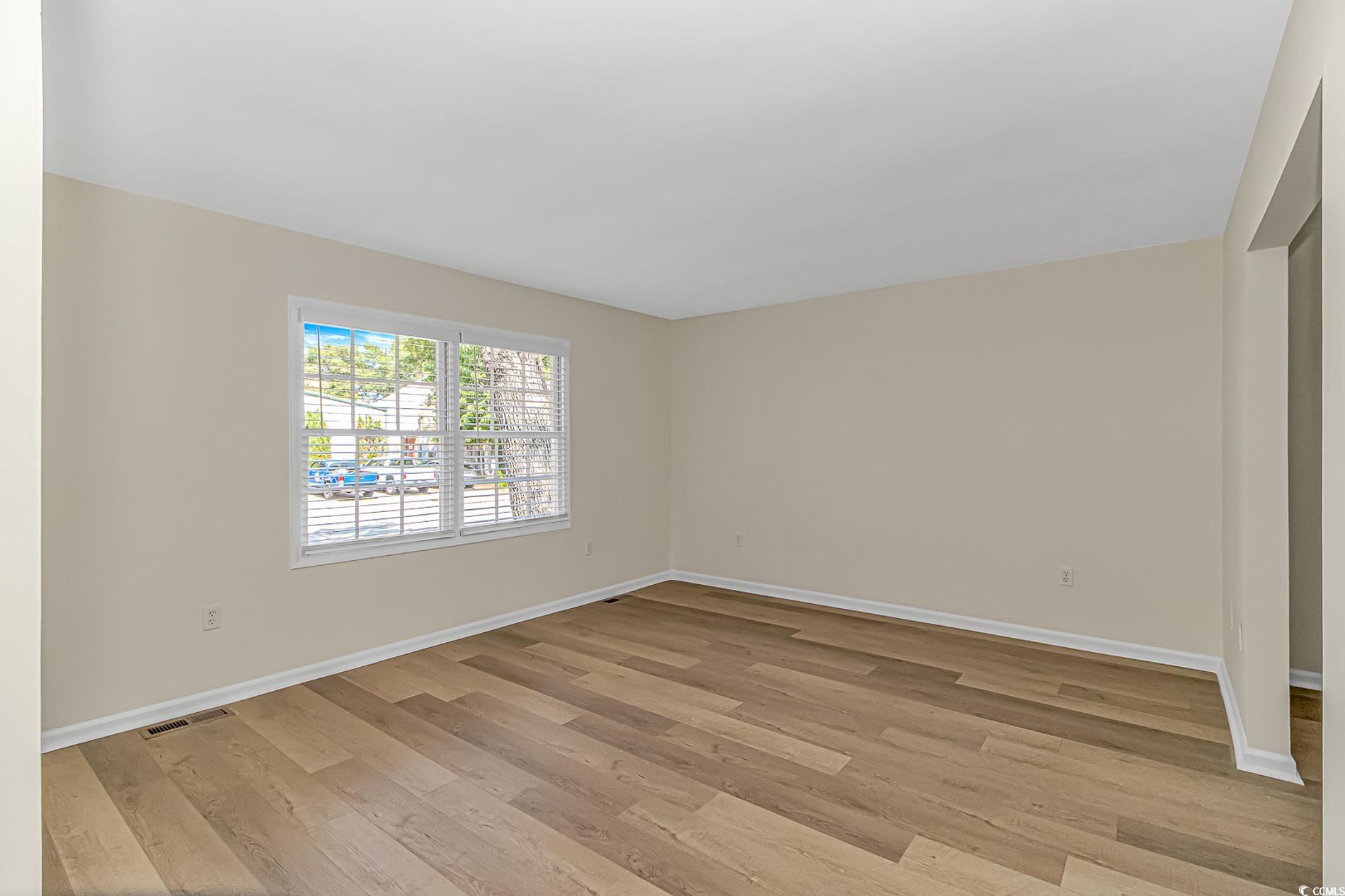 313 N Poplar Dr. Property Photo 9