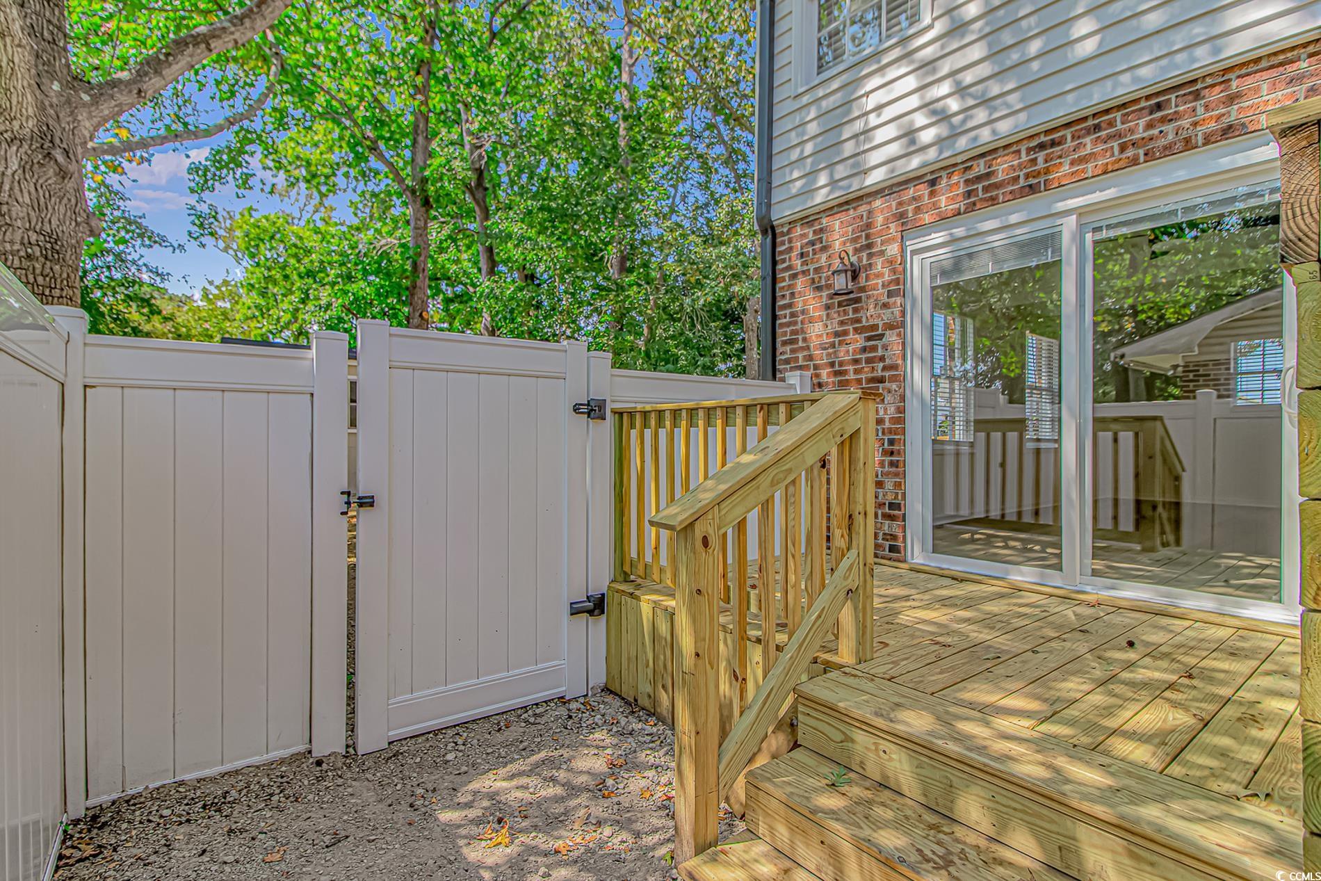 313 N Poplar Dr. Property Photo 26