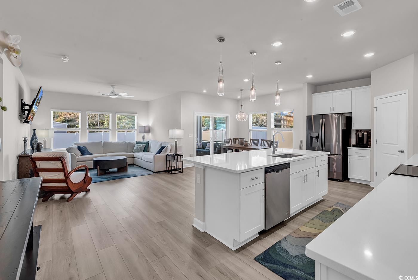 928 Maya Layne Dr. Property Photo 4