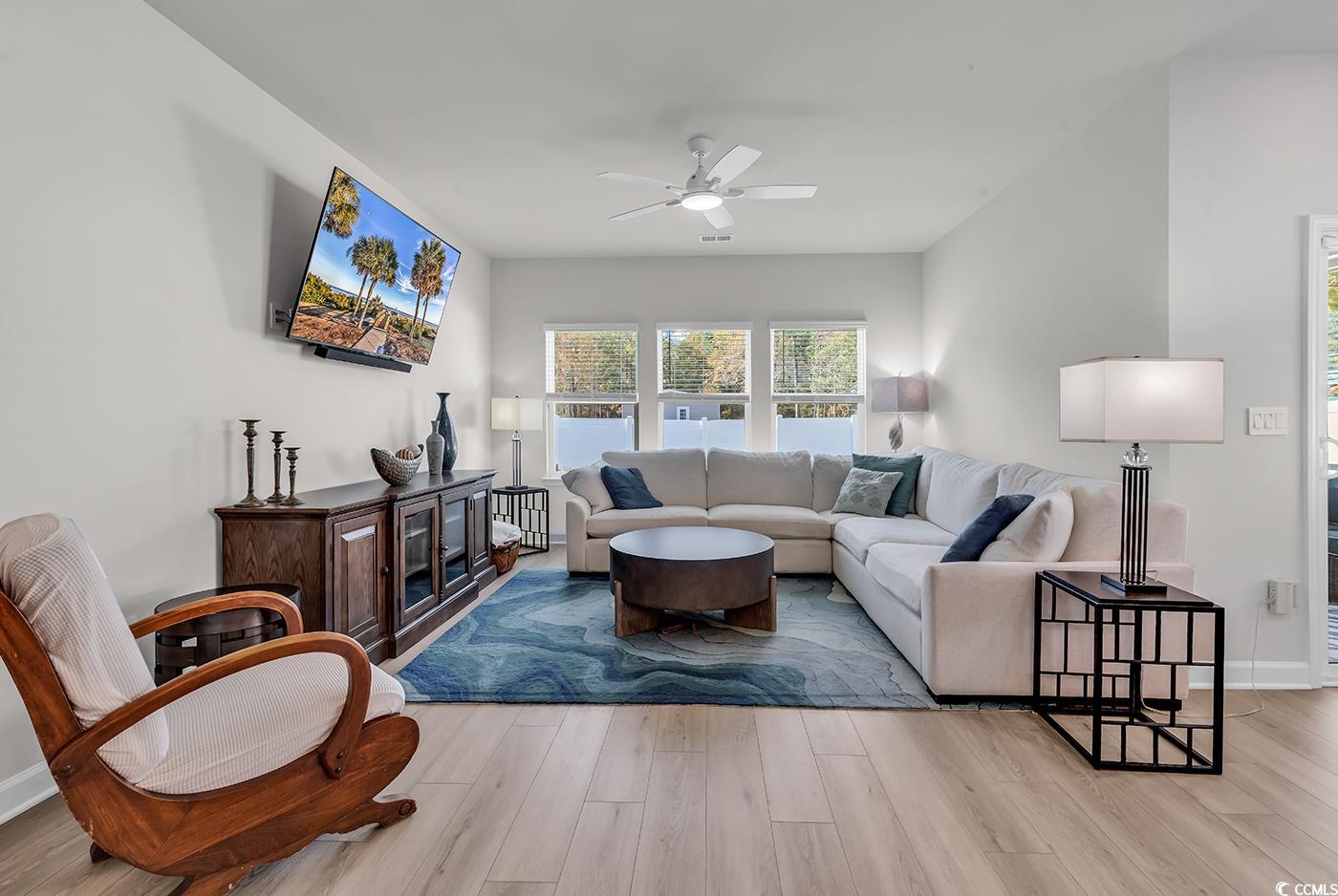 928 Maya Layne Dr. Property Photo 6