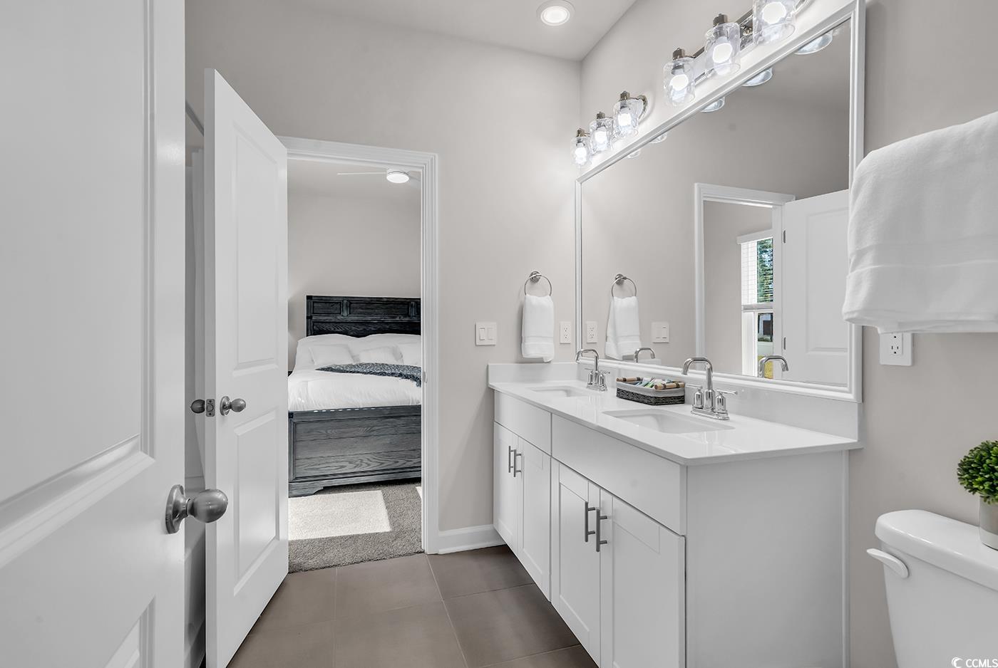 928 Maya Layne Dr. Property Photo 29