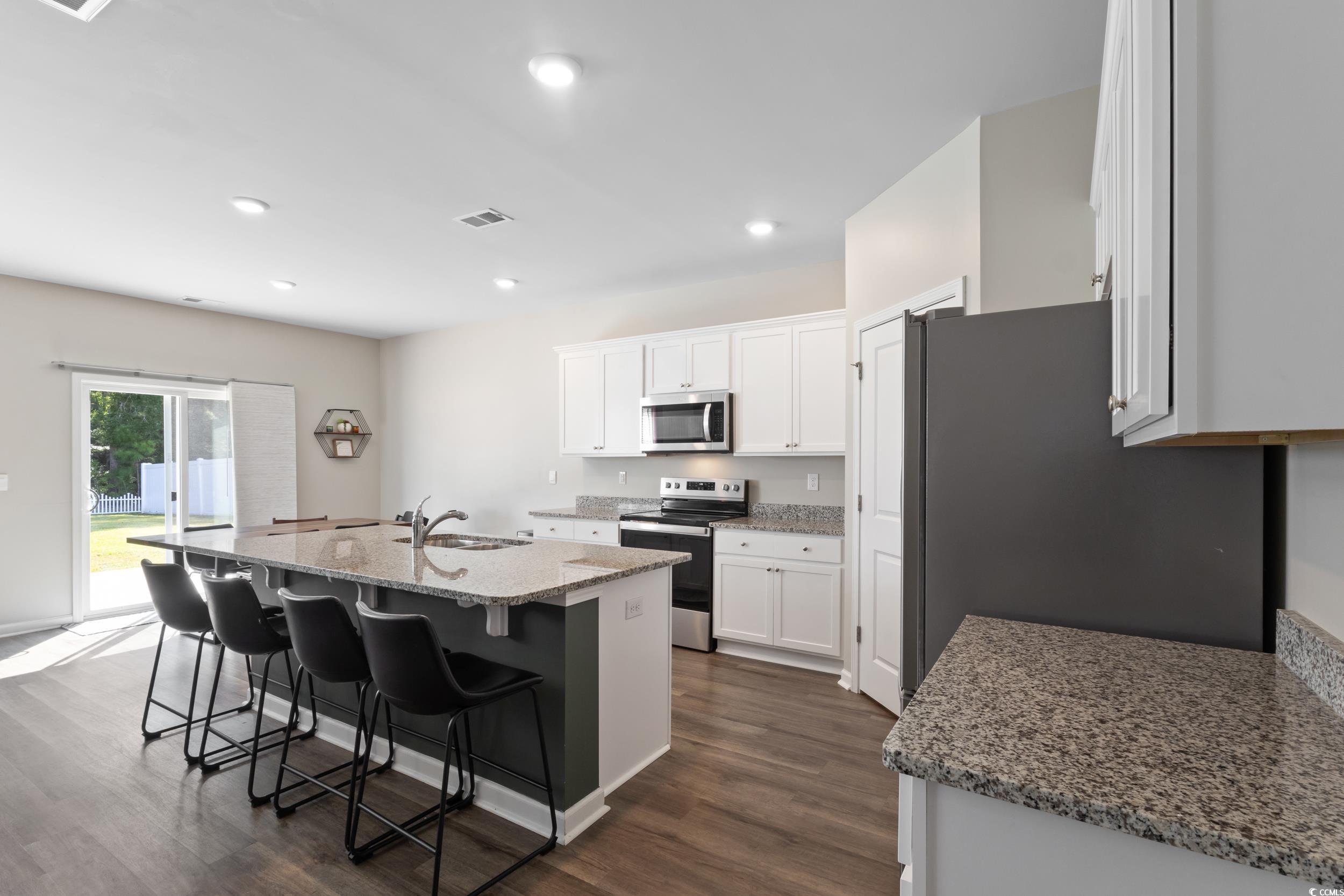 124 Cassina Dr. Property Photo 9