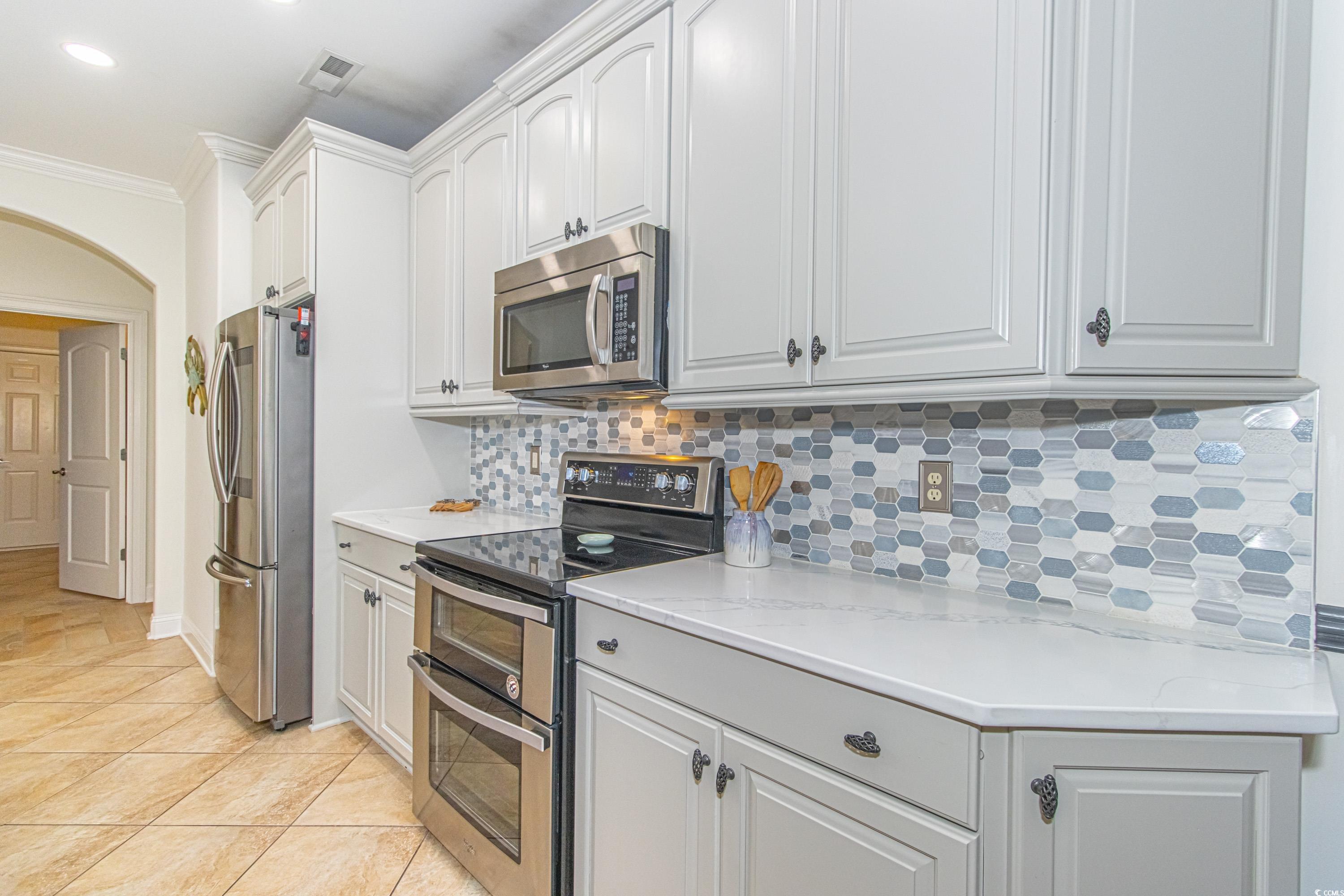 212 Chamberlin Rd. Property Photo 9