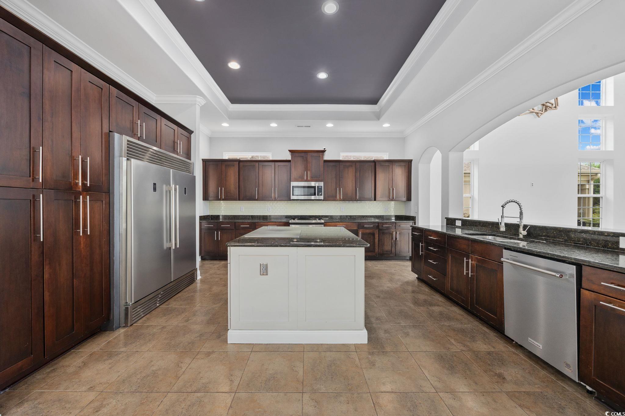 914 Bluffview Dr. Property Photo 7