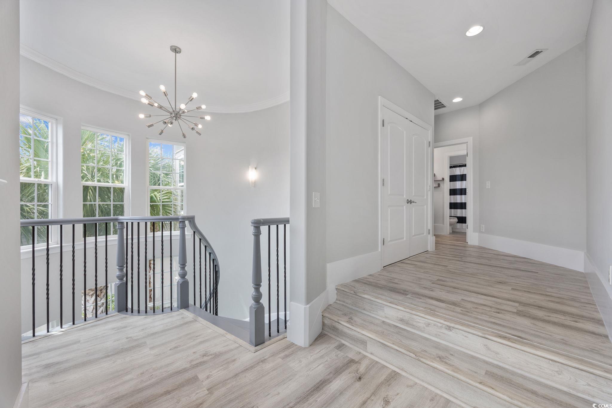 914 Bluffview Dr. Property Photo 15