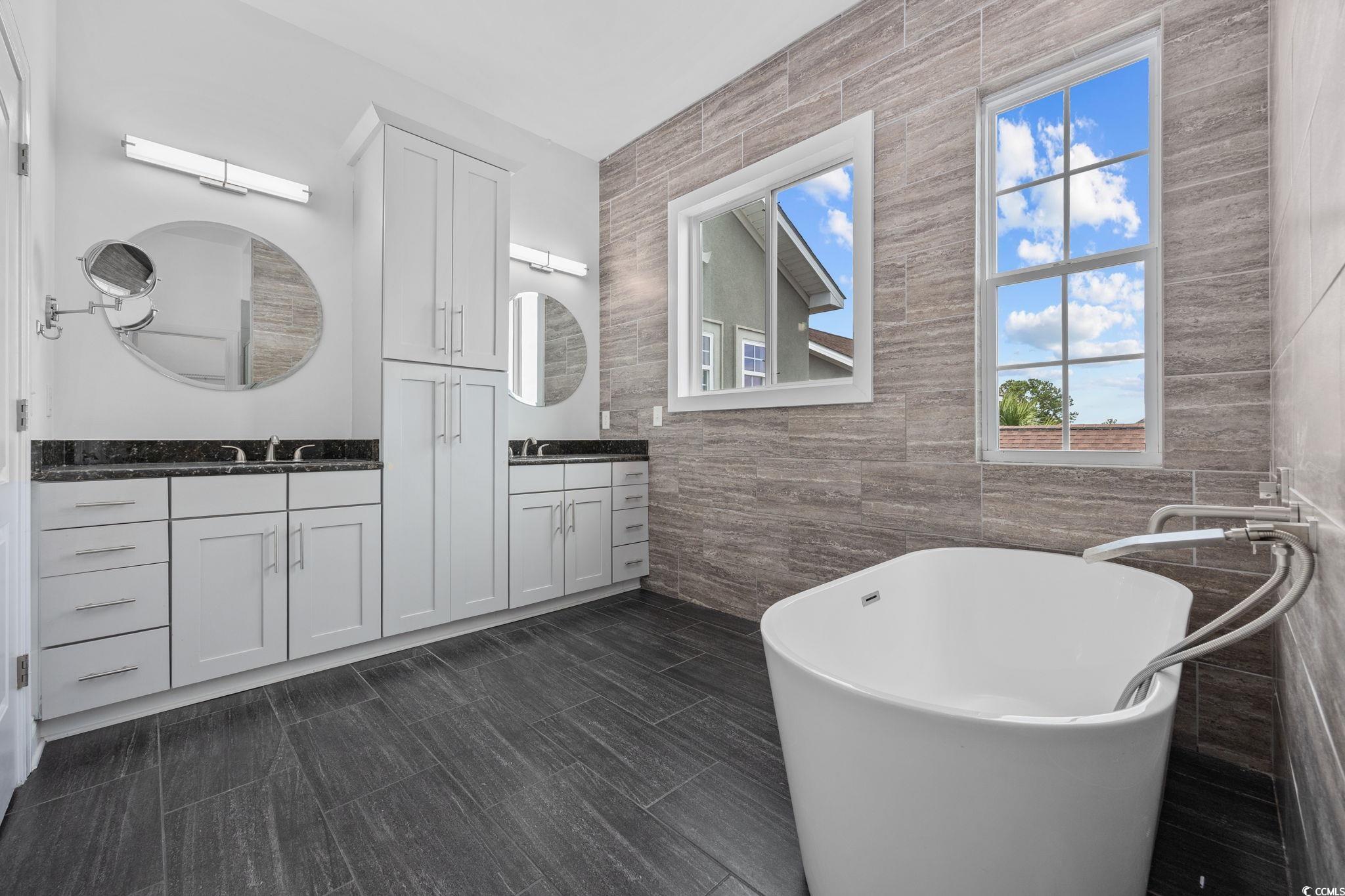 914 Bluffview Dr. Property Photo 21