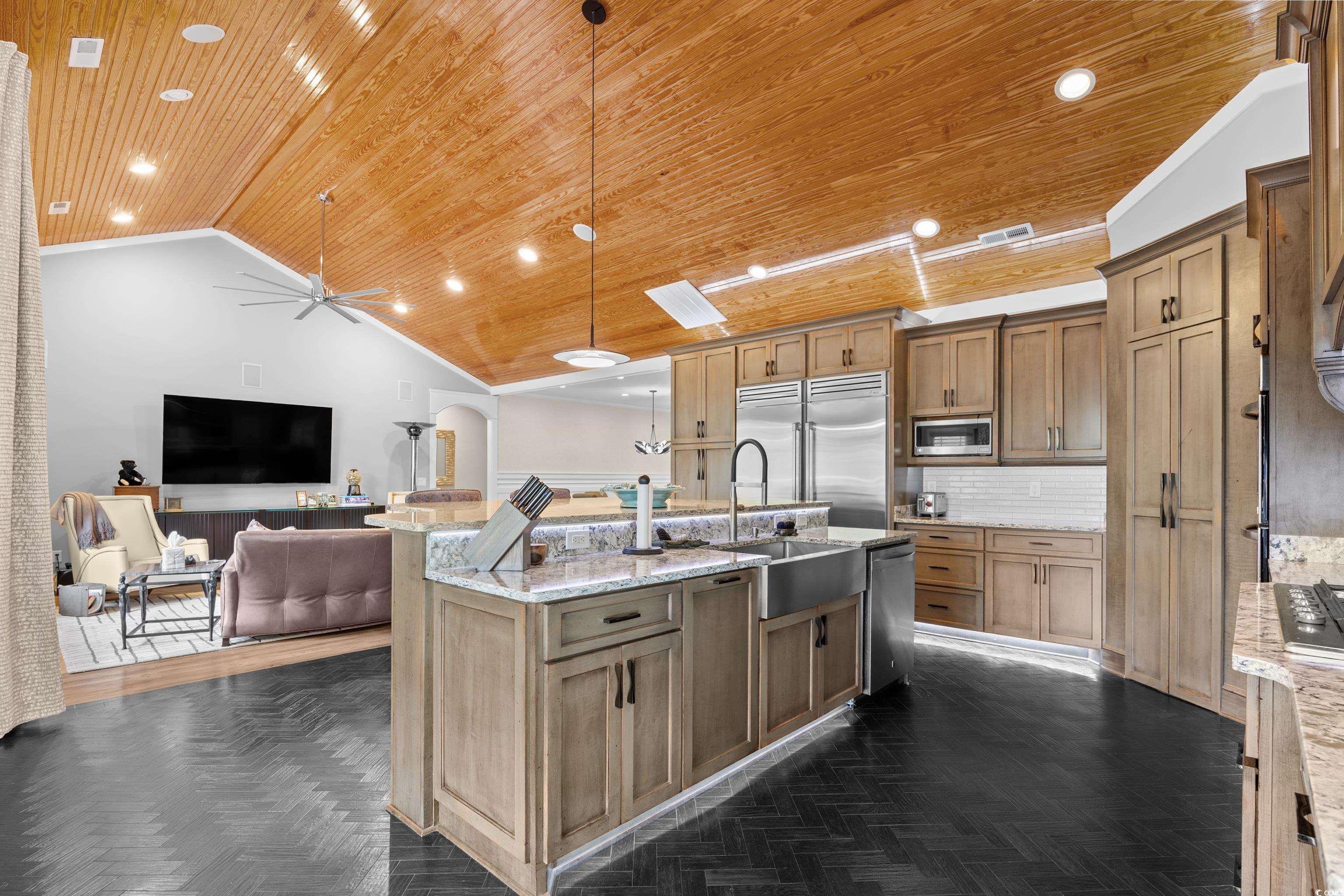 144 Kenzgar Dr. Property Photo 13