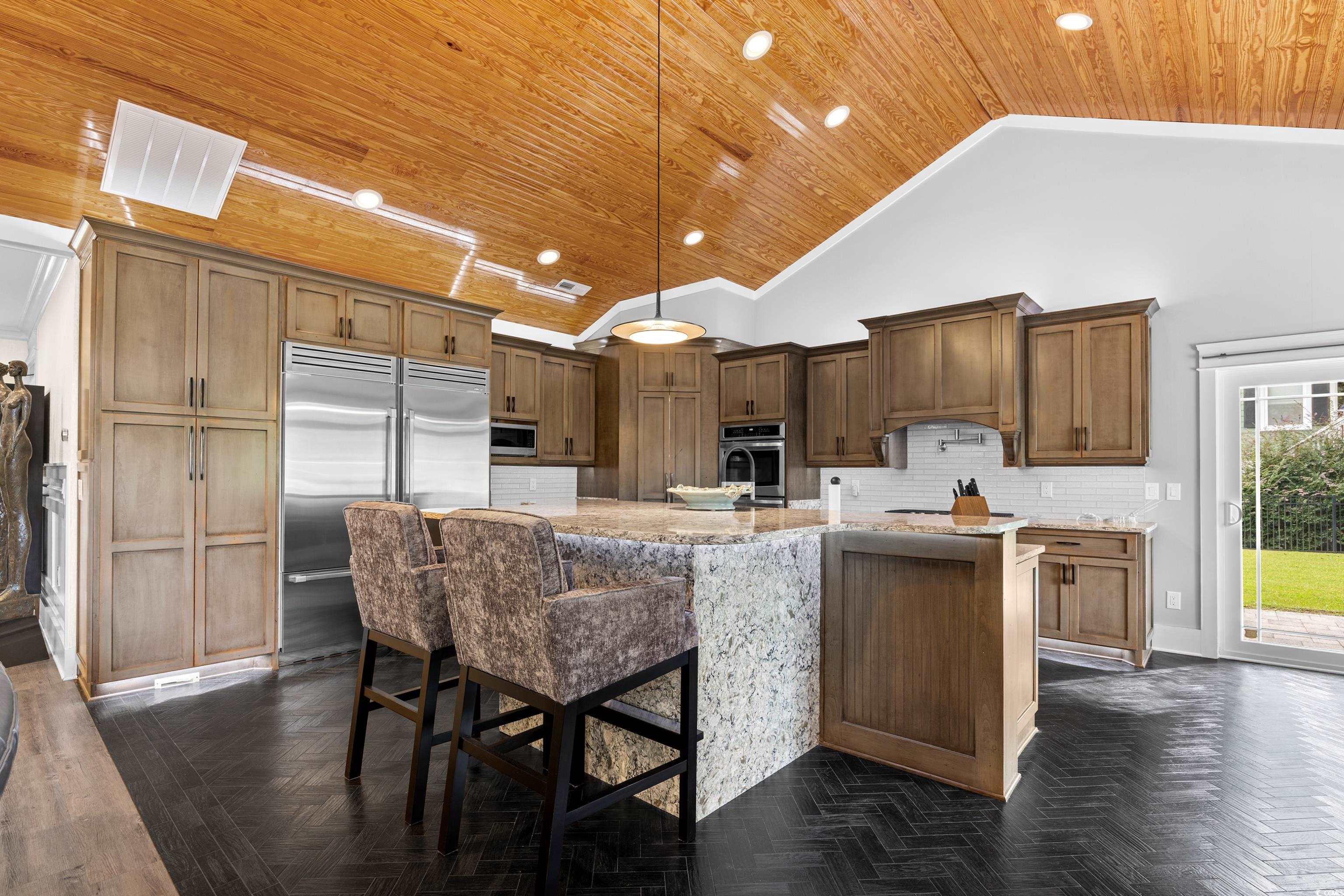 144 Kenzgar Dr. Property Photo 16