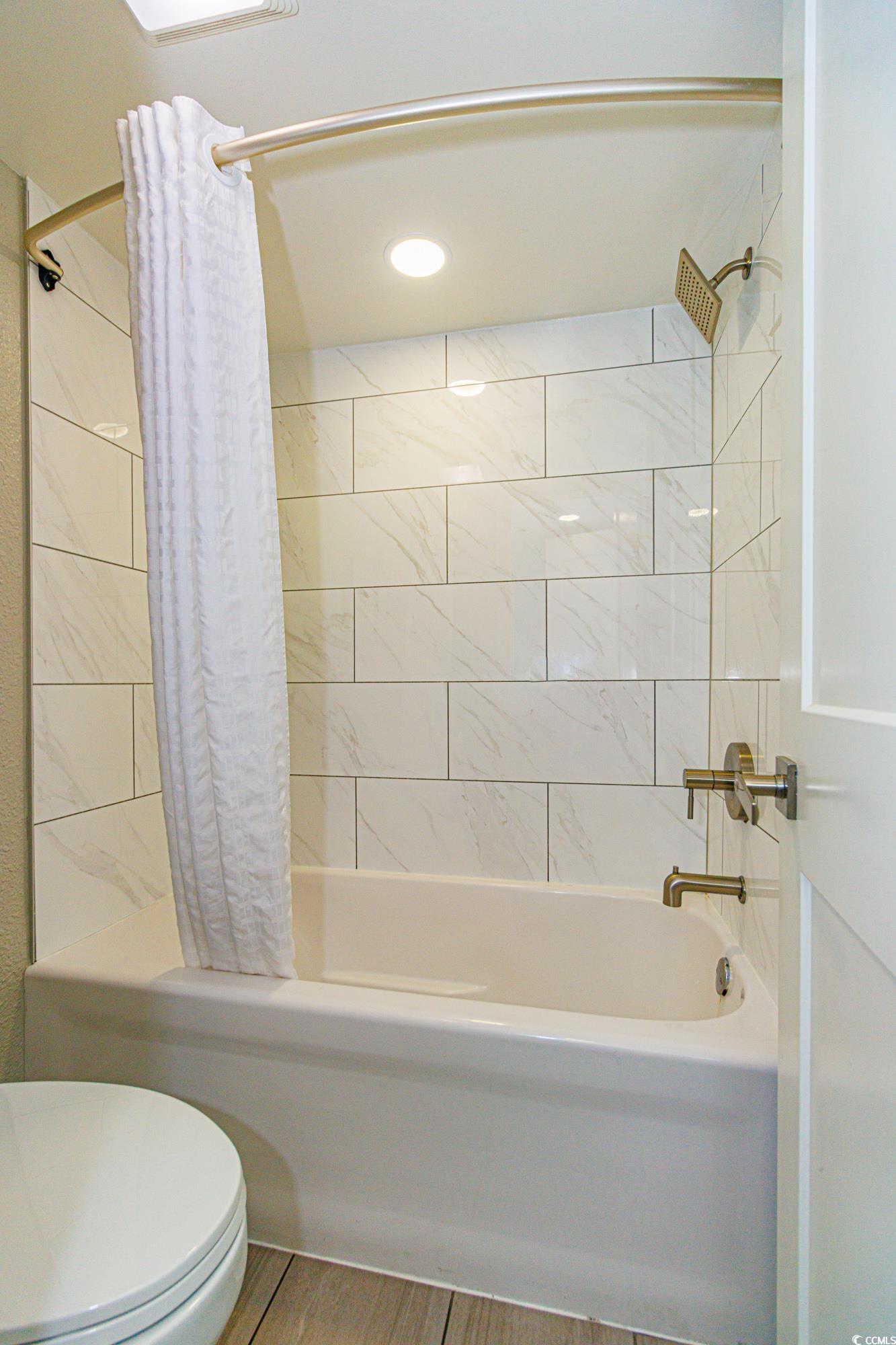 7200 N Ocean Blvd. Property Photo 21