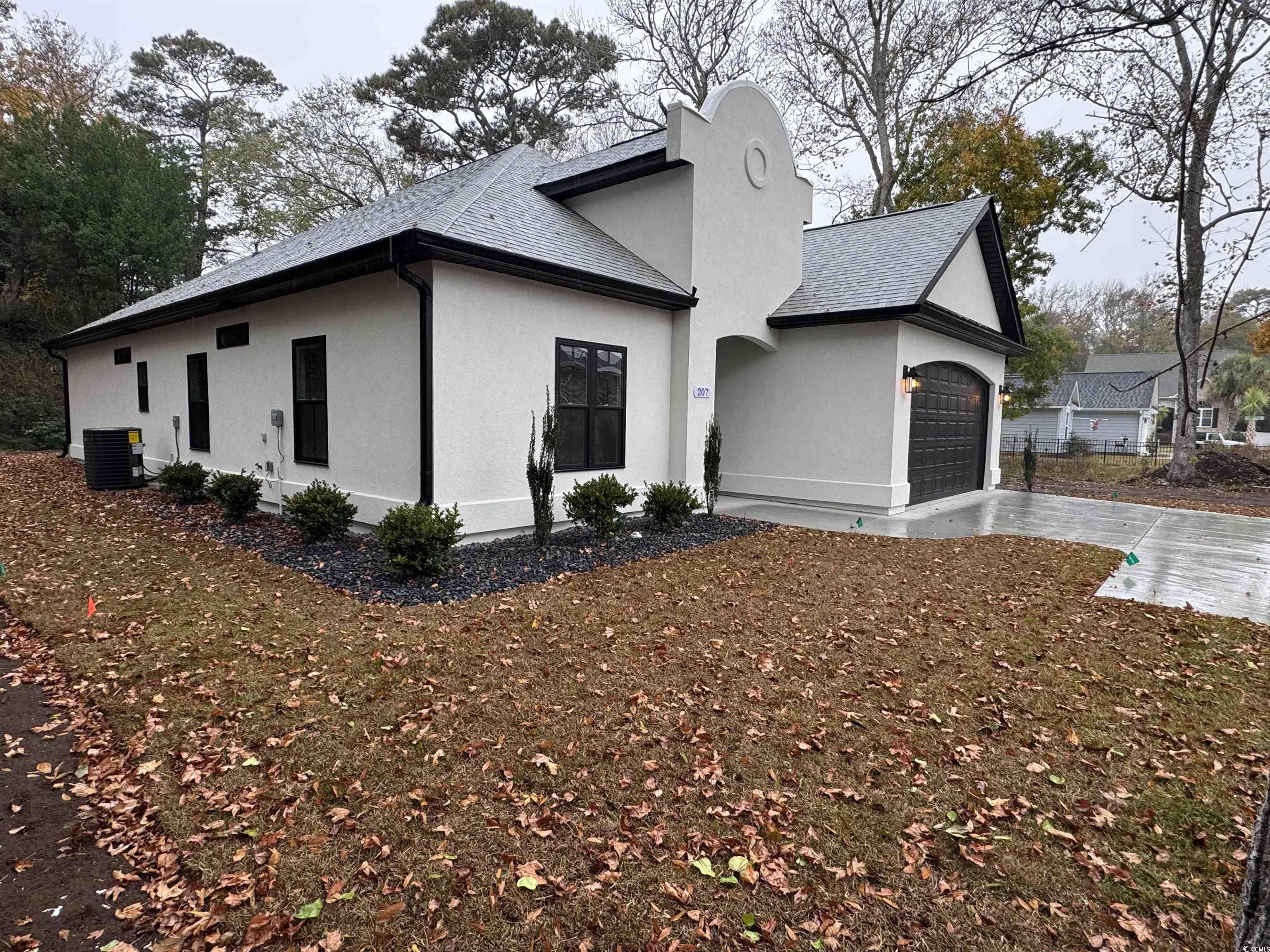 207 25th Ave. S Property Photo 4