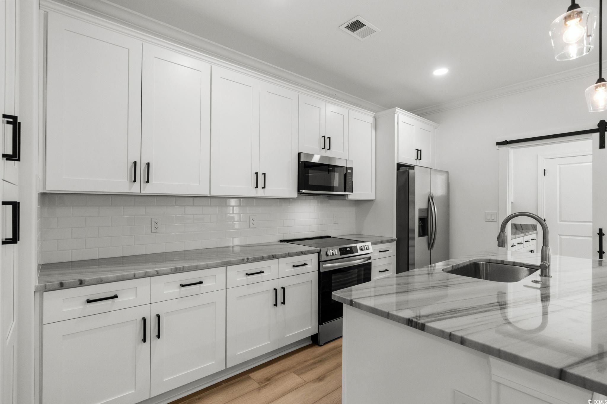 127 Stonewall Circle Property Photo 15