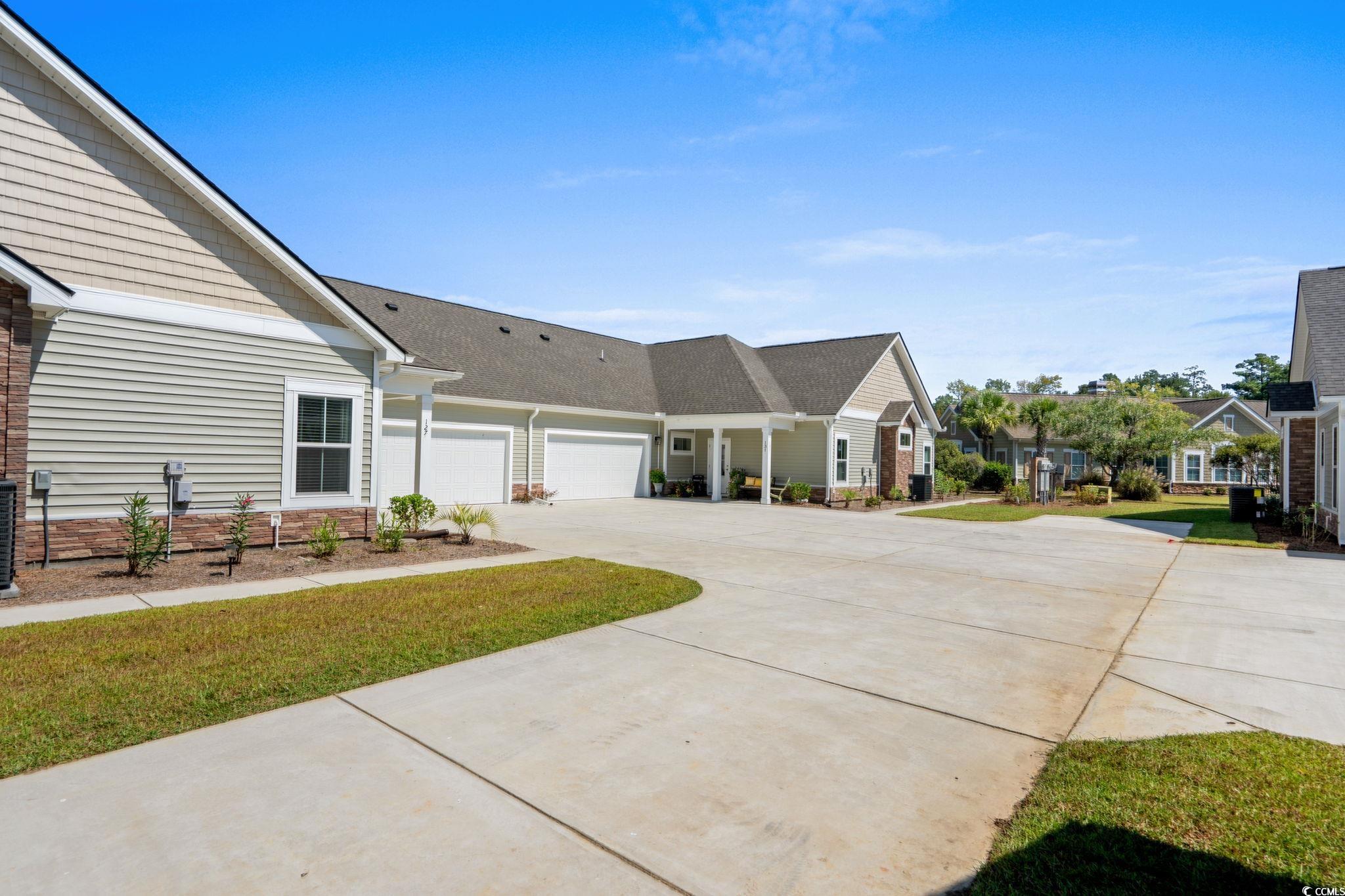 127 Stonewall Circle Property Photo 32