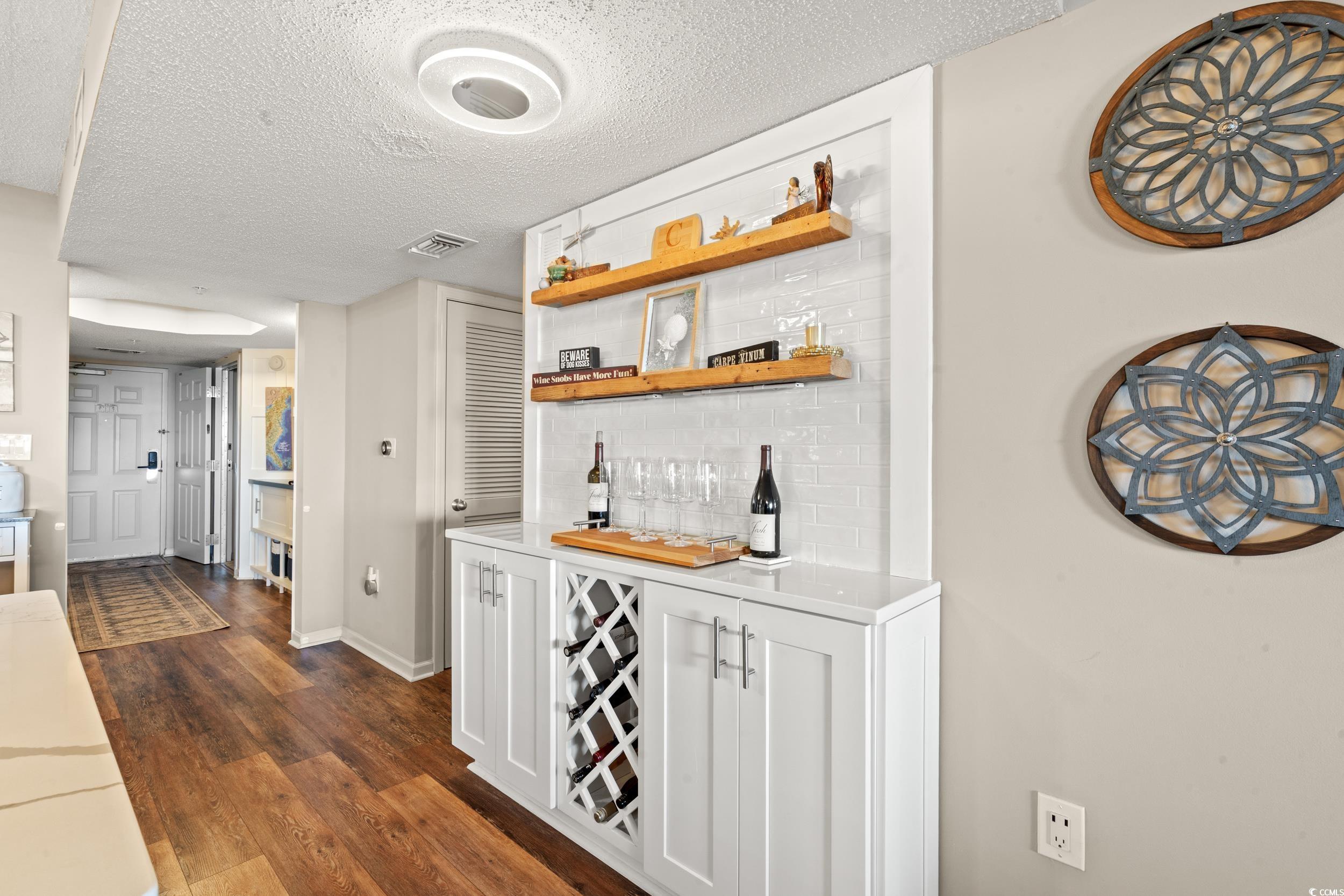 2151 Bridgeview Bridgeview Ct. Property Photo 9