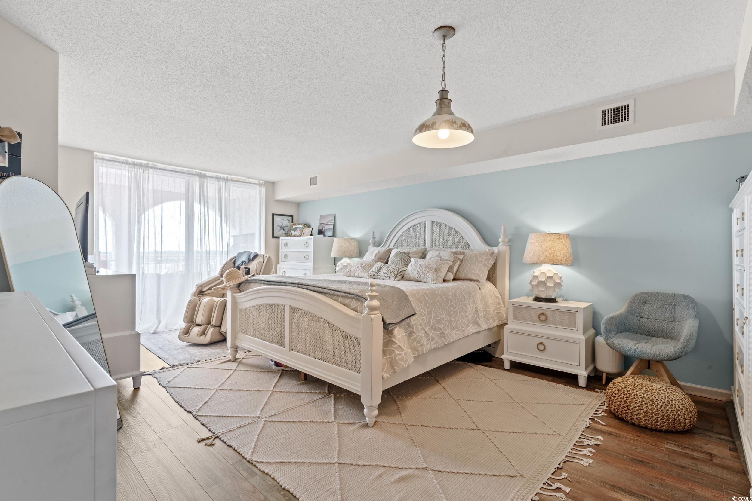 2151 Bridgeview Bridgeview Ct. Property Photo 14