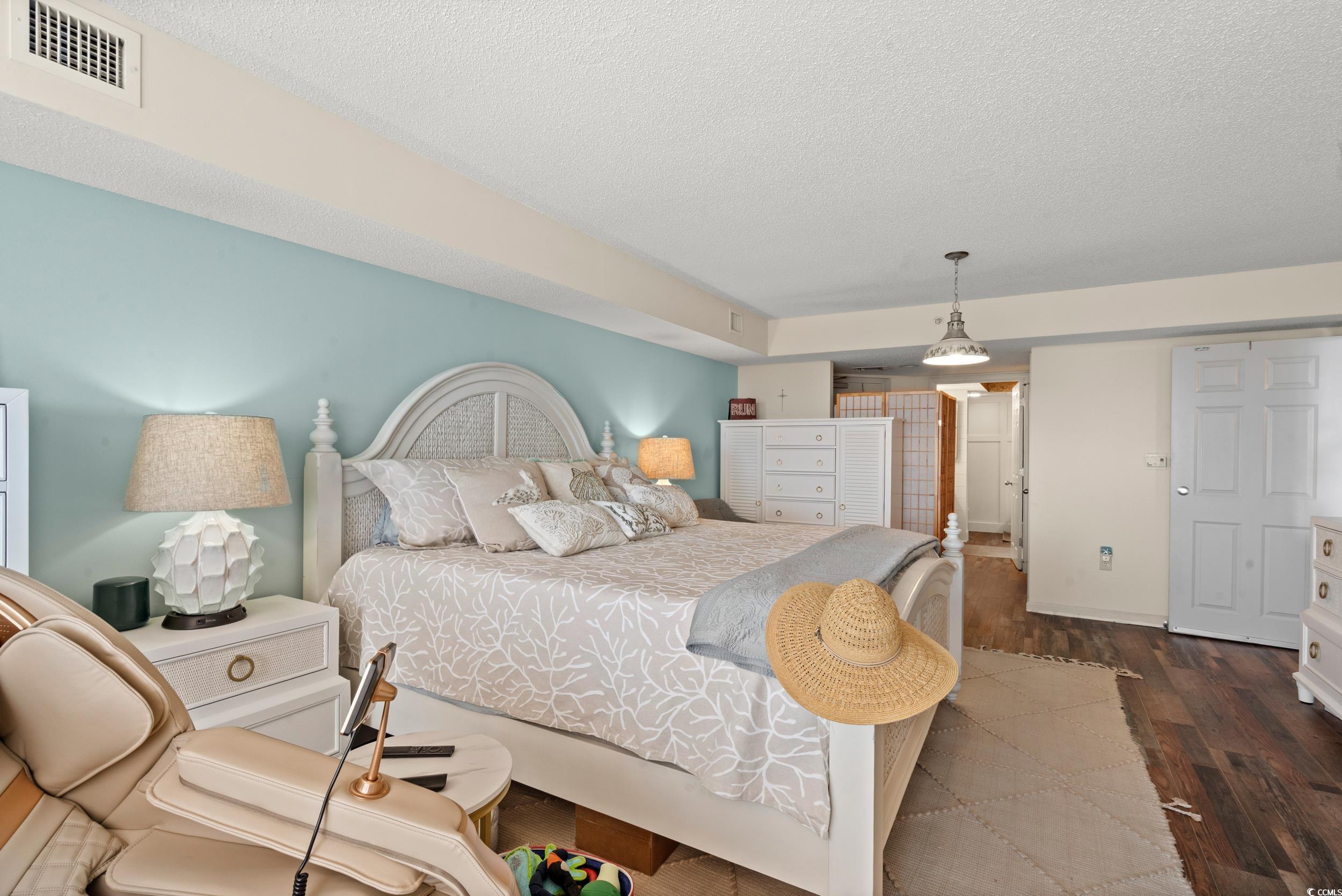 2151 Bridgeview Bridgeview Ct. Property Photo 15