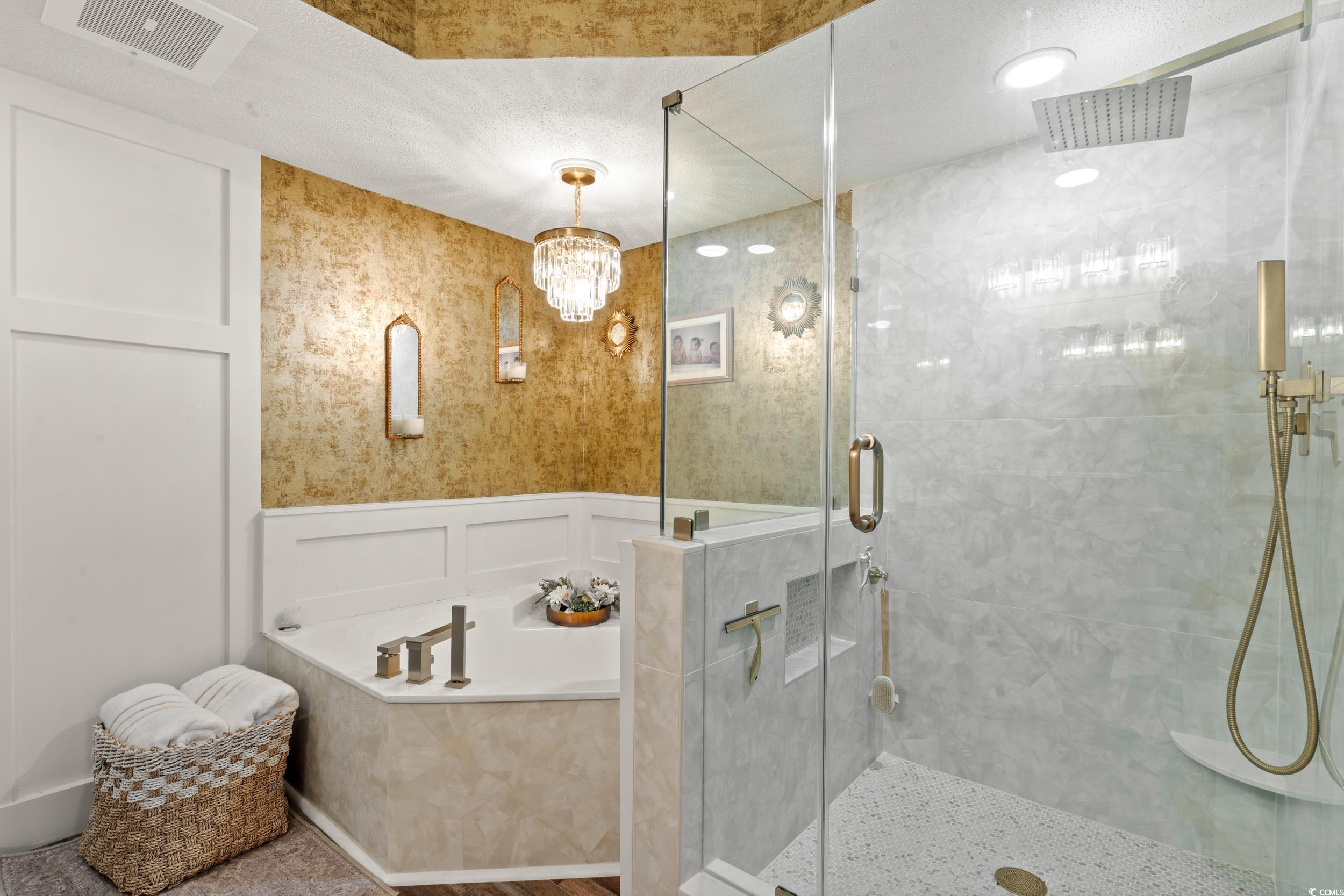 2151 Bridgeview Bridgeview Ct. Property Photo 18