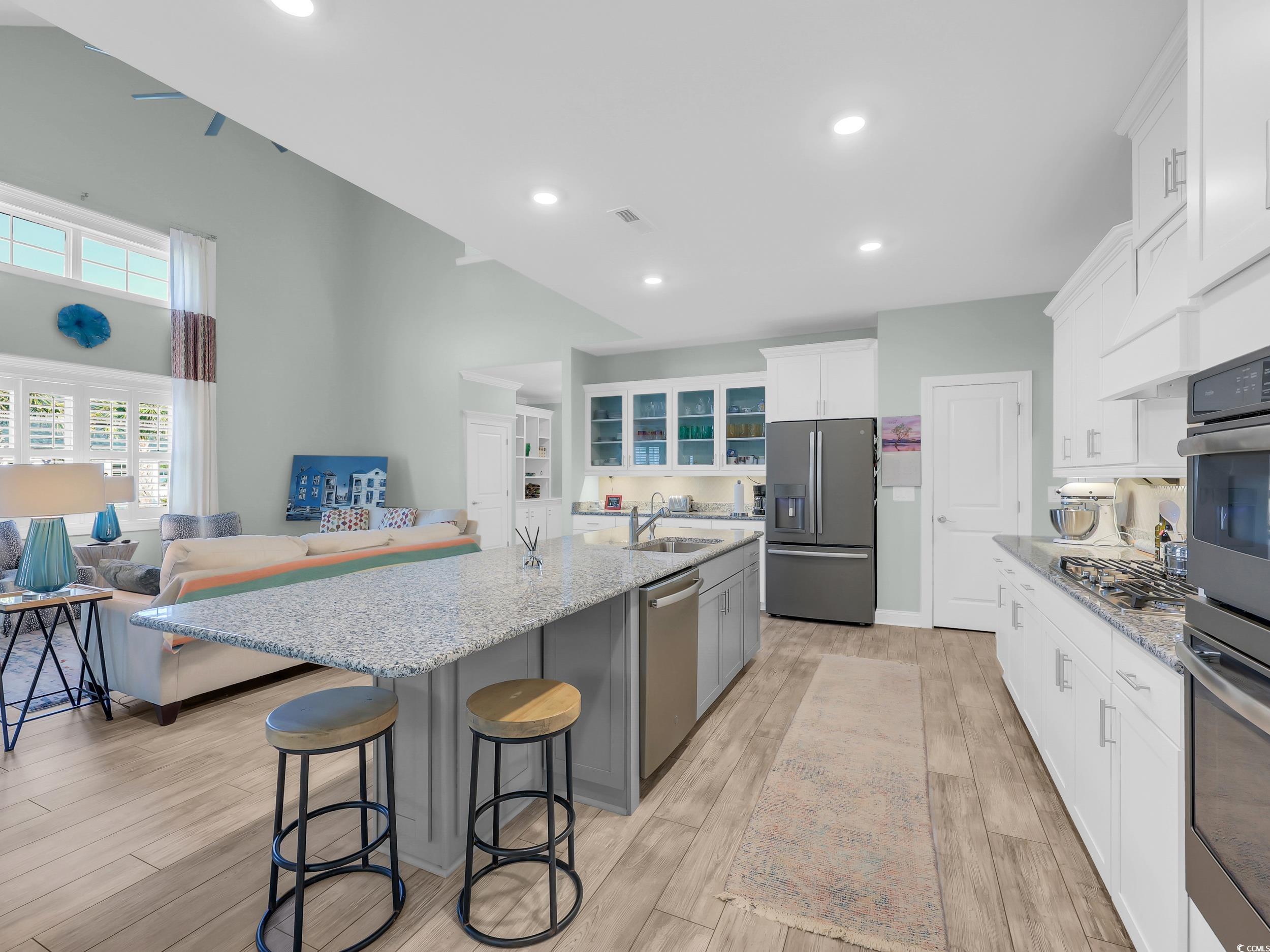 1135 Doubloon Dr. Property Photo 16