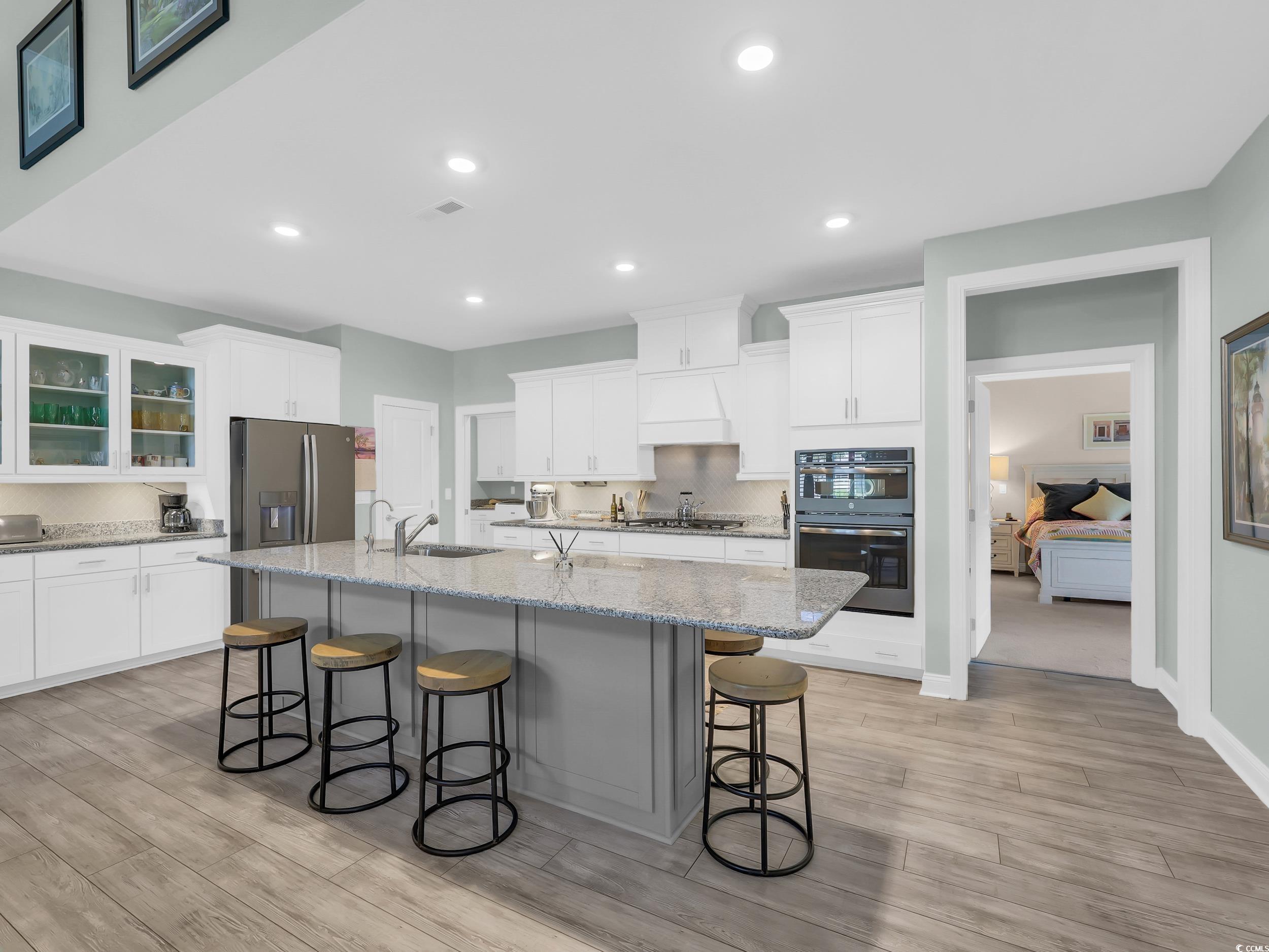 1135 Doubloon Dr. Property Photo 17