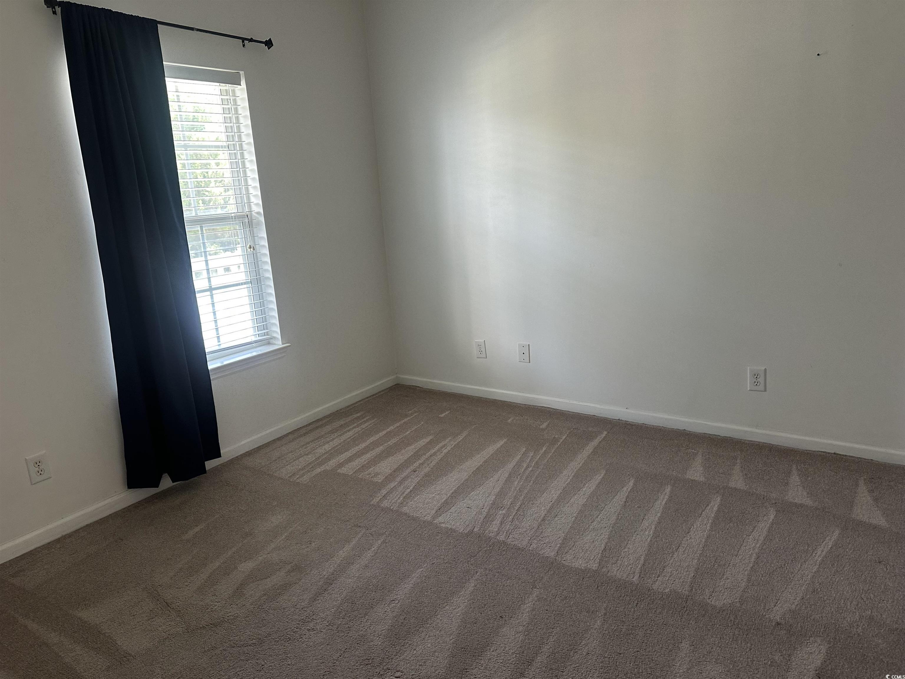 3927 Gladiola Ct. Property Photo 7