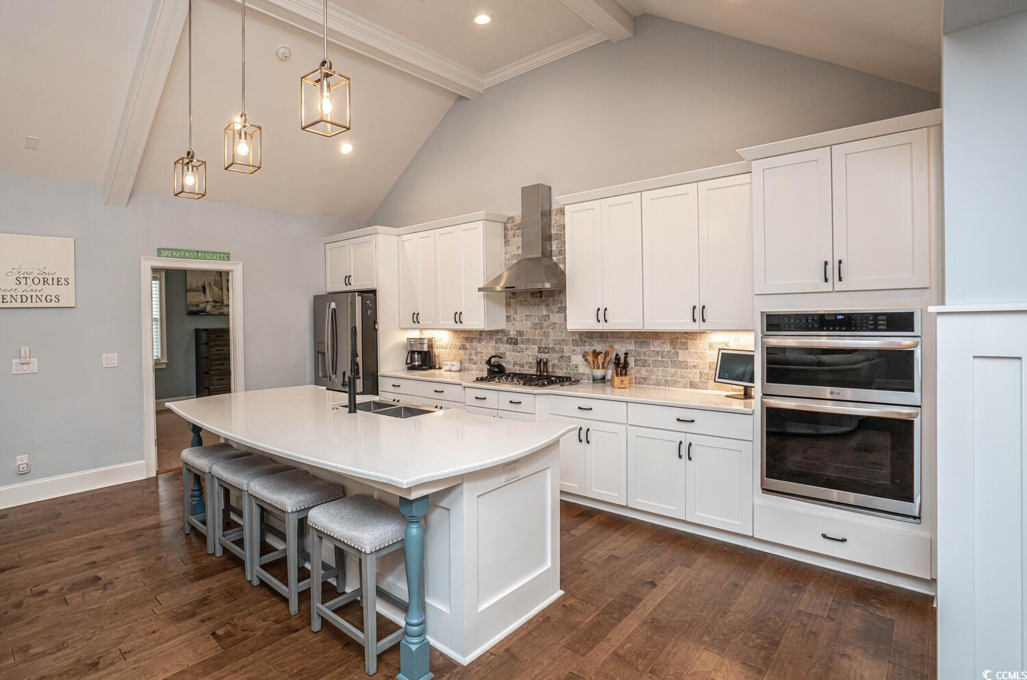 725 Bermuda Walk Property Photo 7