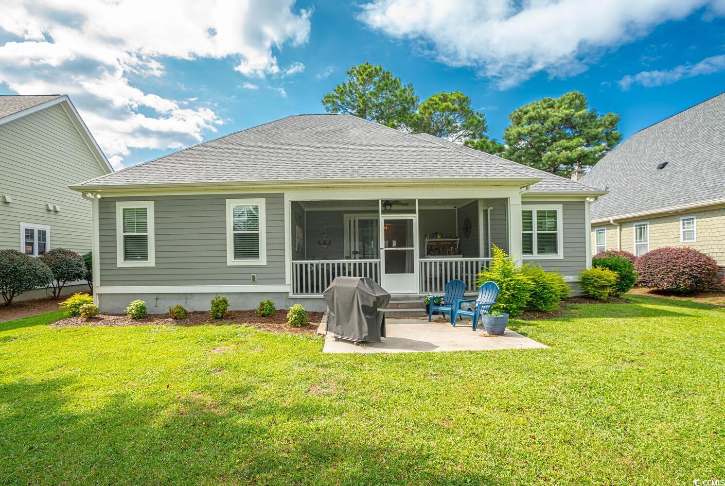 725 Bermuda Walk Property Photo 18