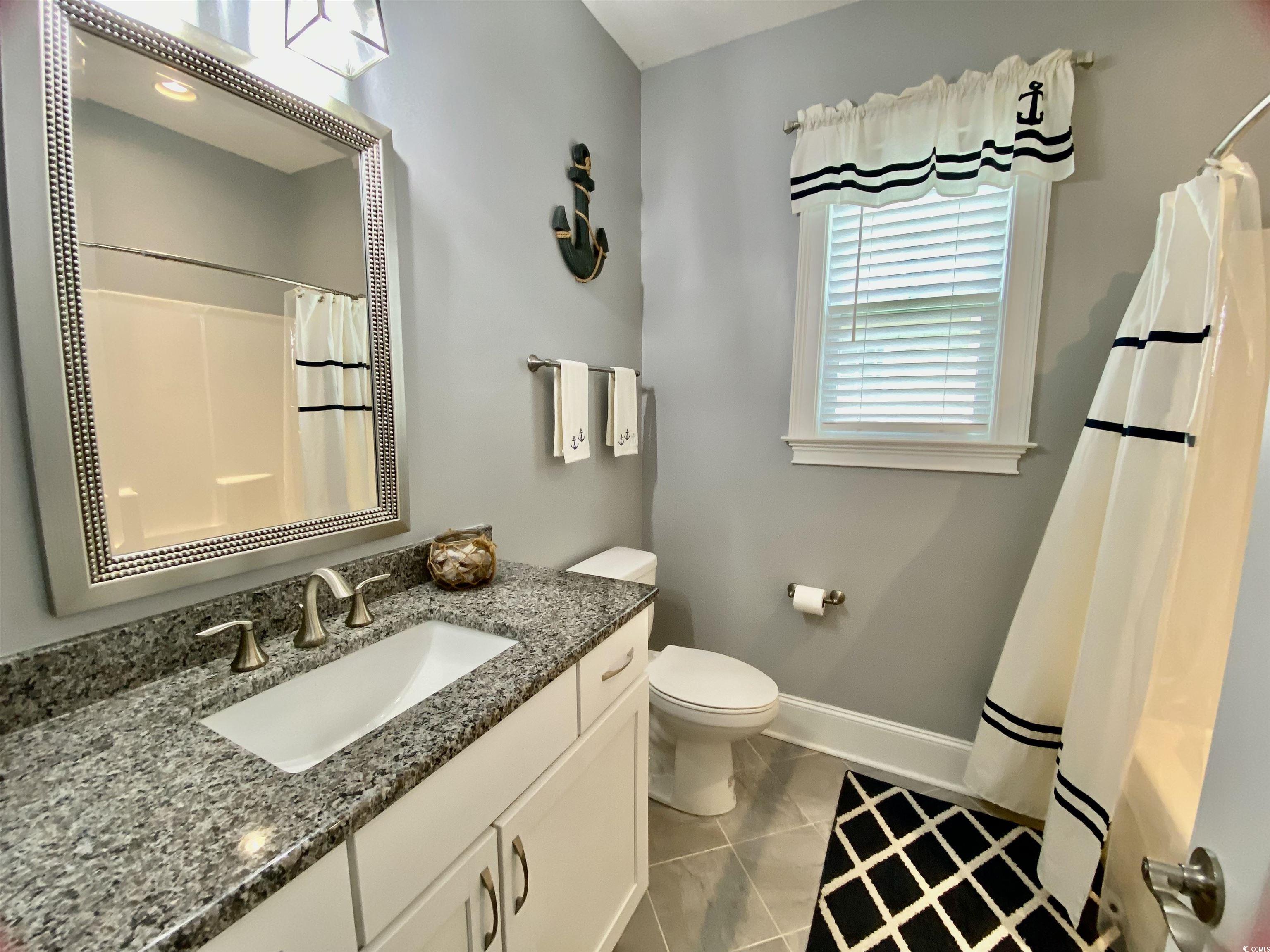 725 Bermuda Walk Property Photo 22