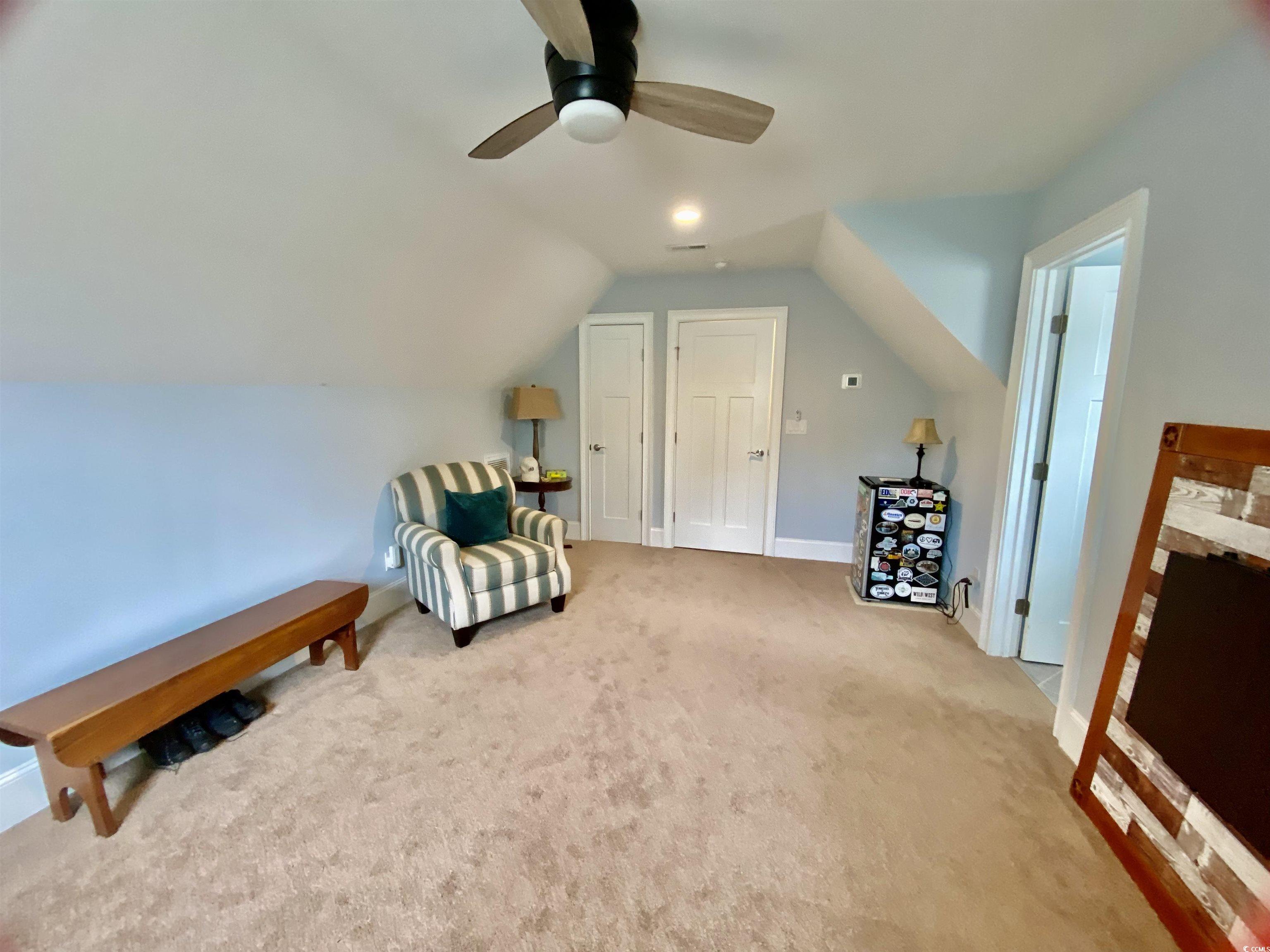 725 Bermuda Walk Property Photo 26