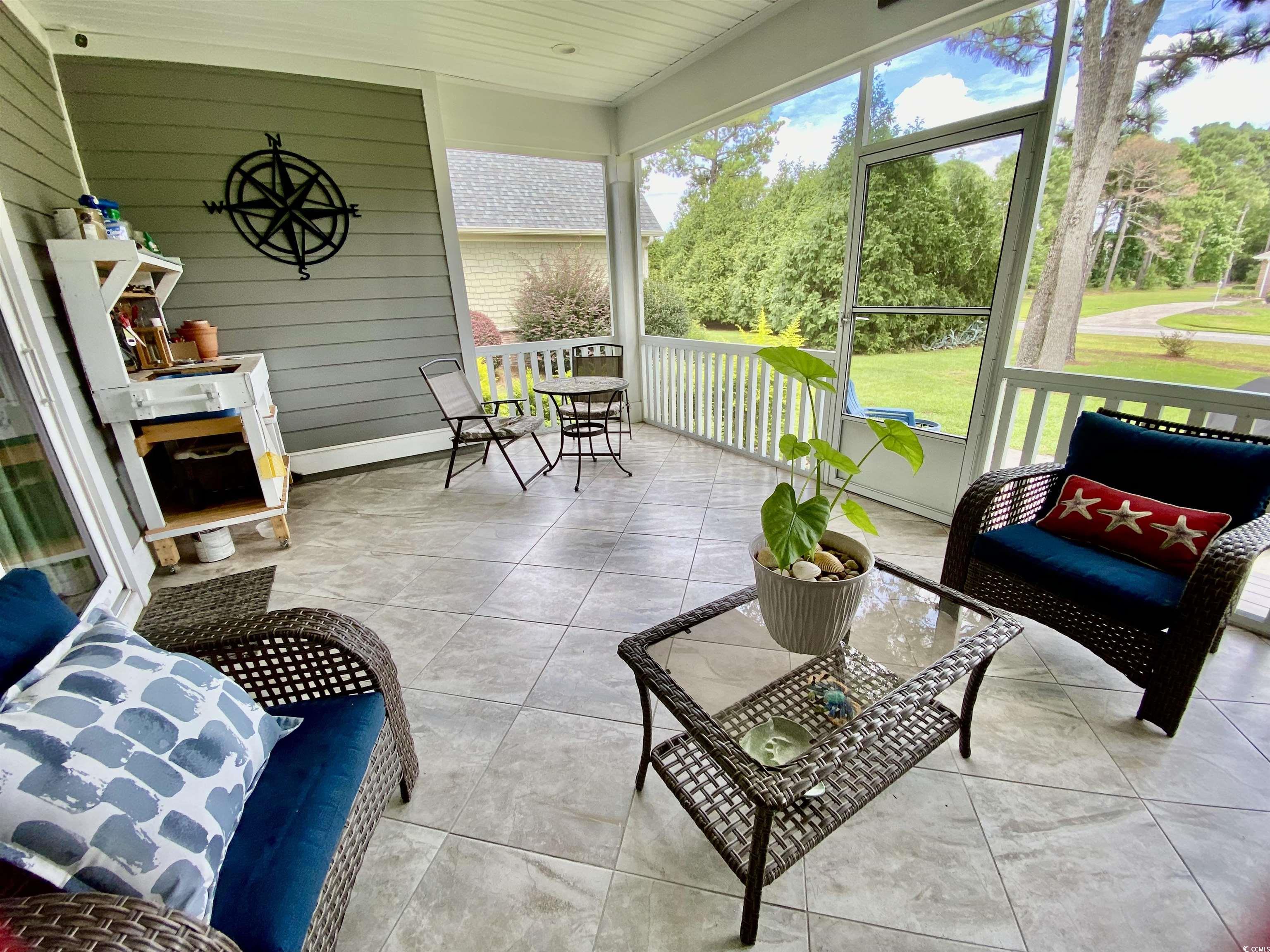 725 Bermuda Walk Property Photo 30